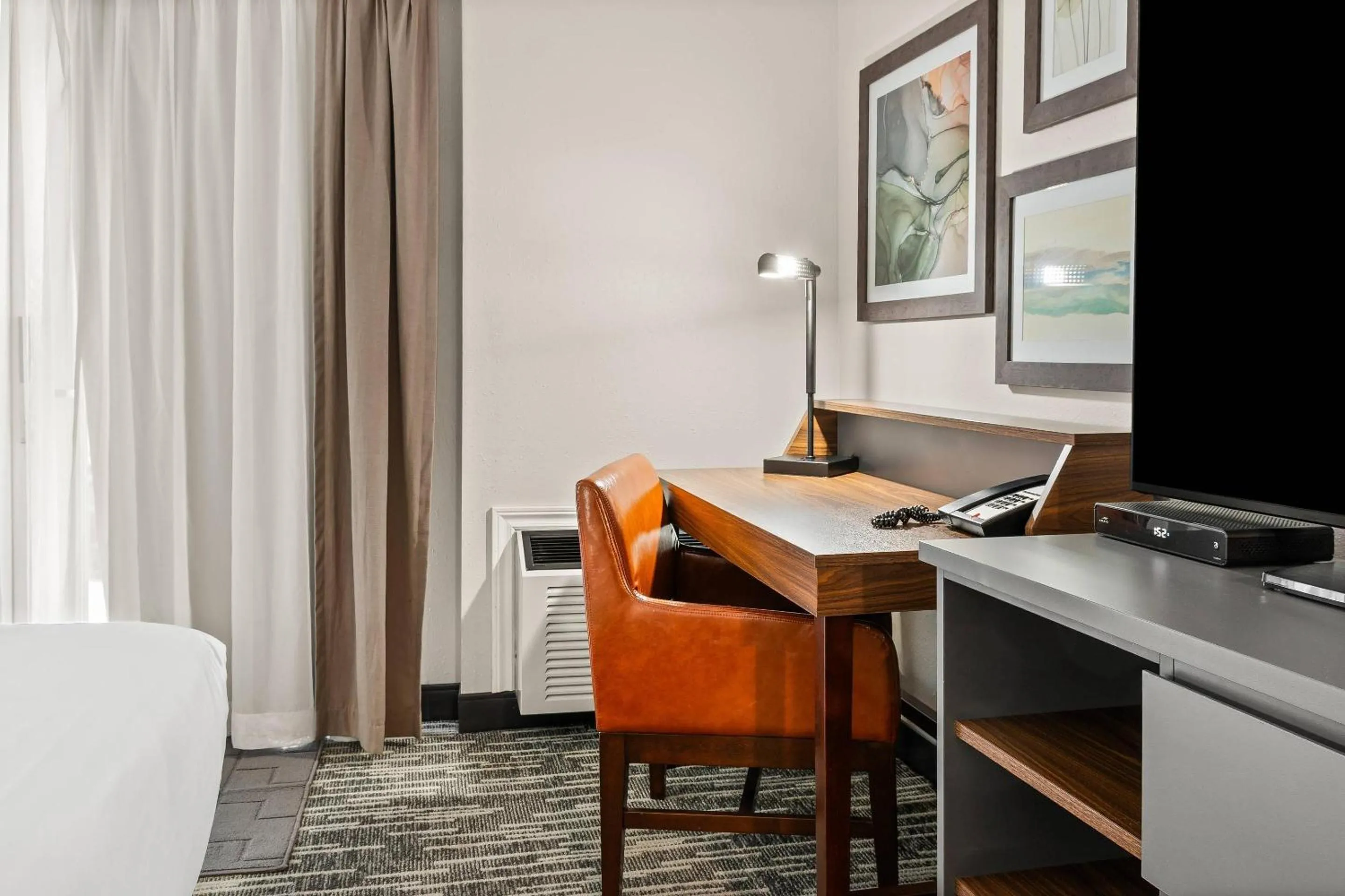 Bedroom in Country Inn & Suites by Radisson, Winnipeg, MB