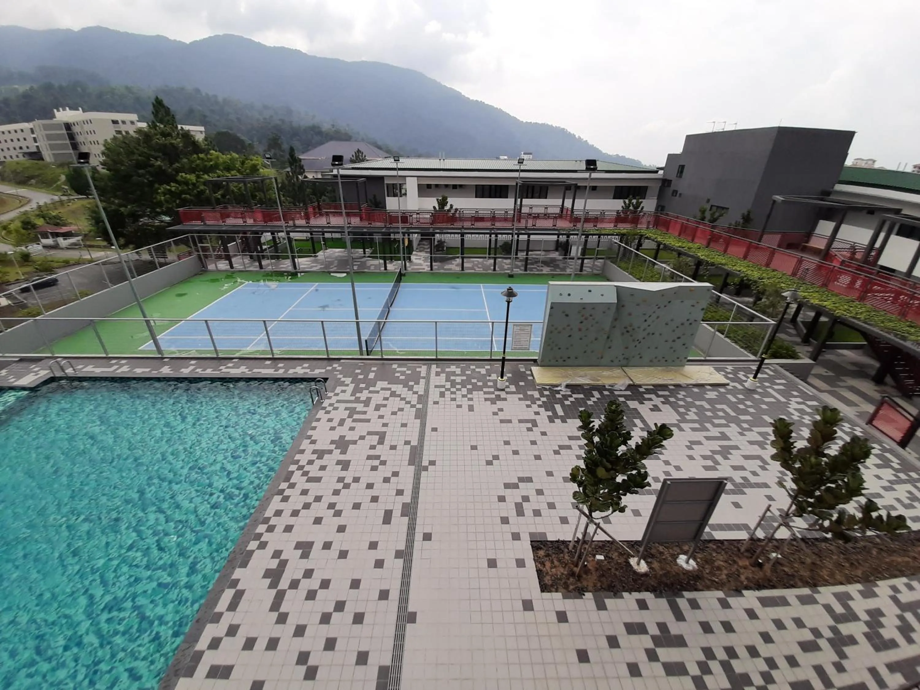 Tennis court in 7Stonez Suites Geo38 Genting Highlands