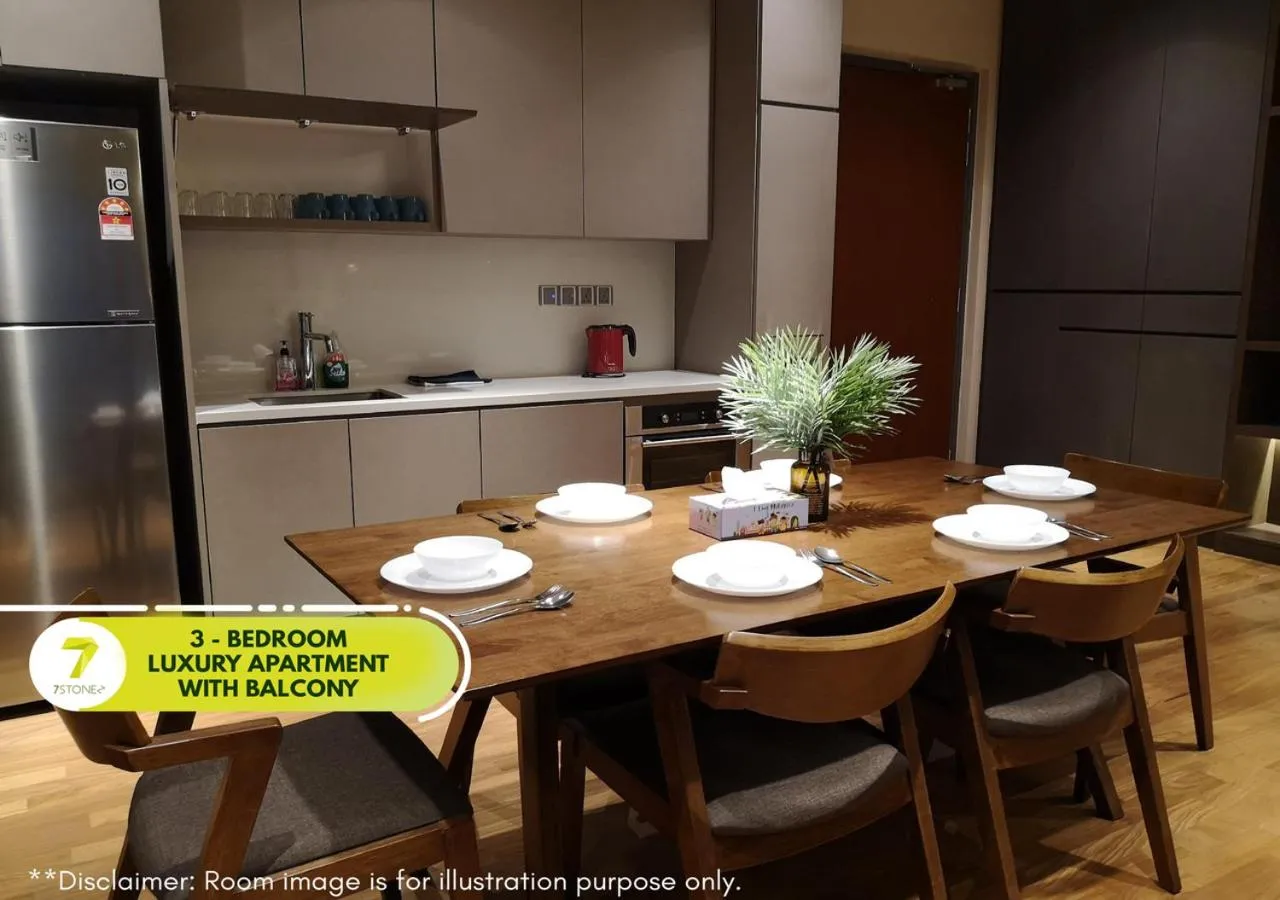 Kitchen or kitchenette in 7Stonez Suites Geo38 Genting Highlands