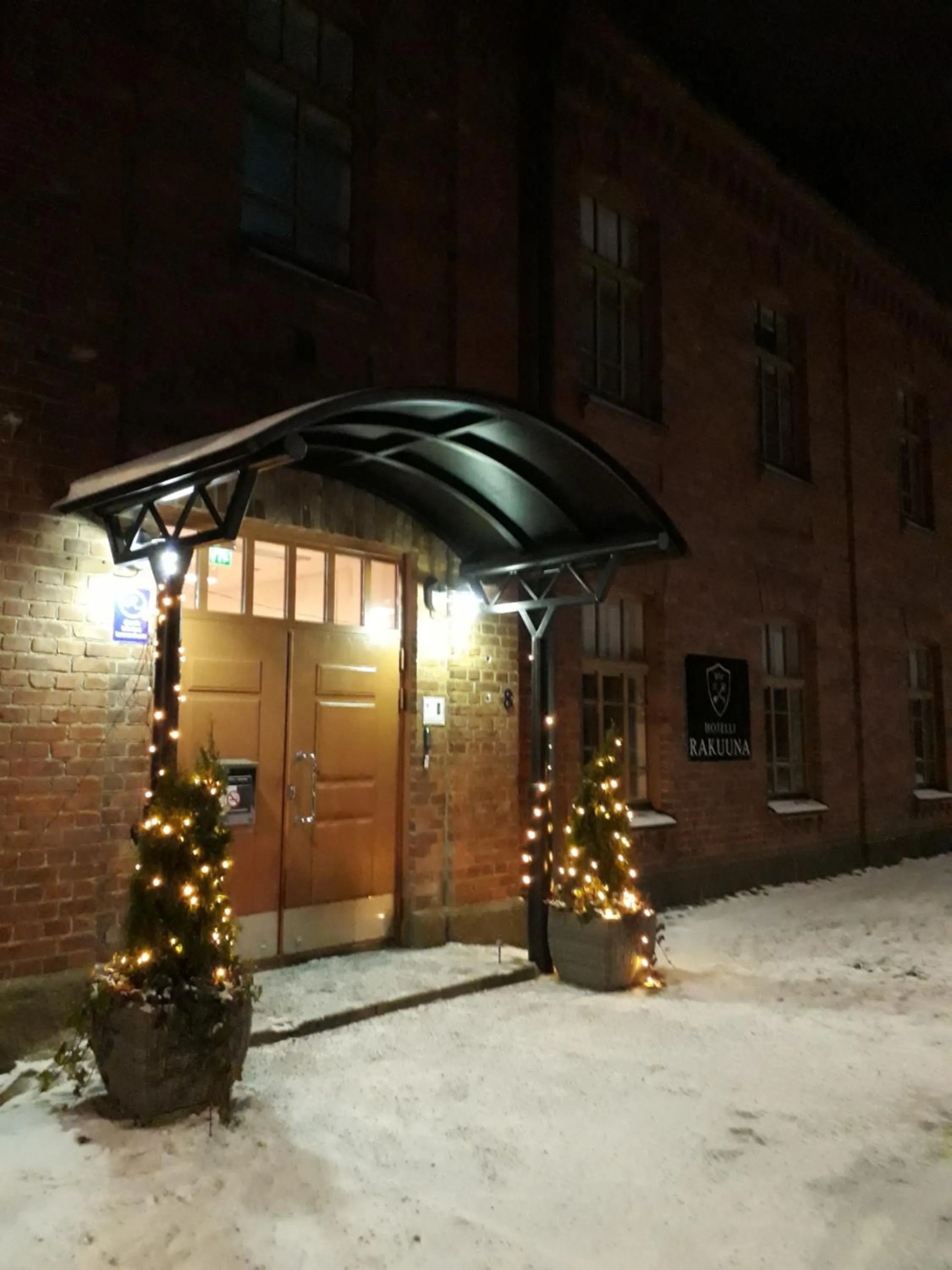 Property building in Hotelli Rakuuna