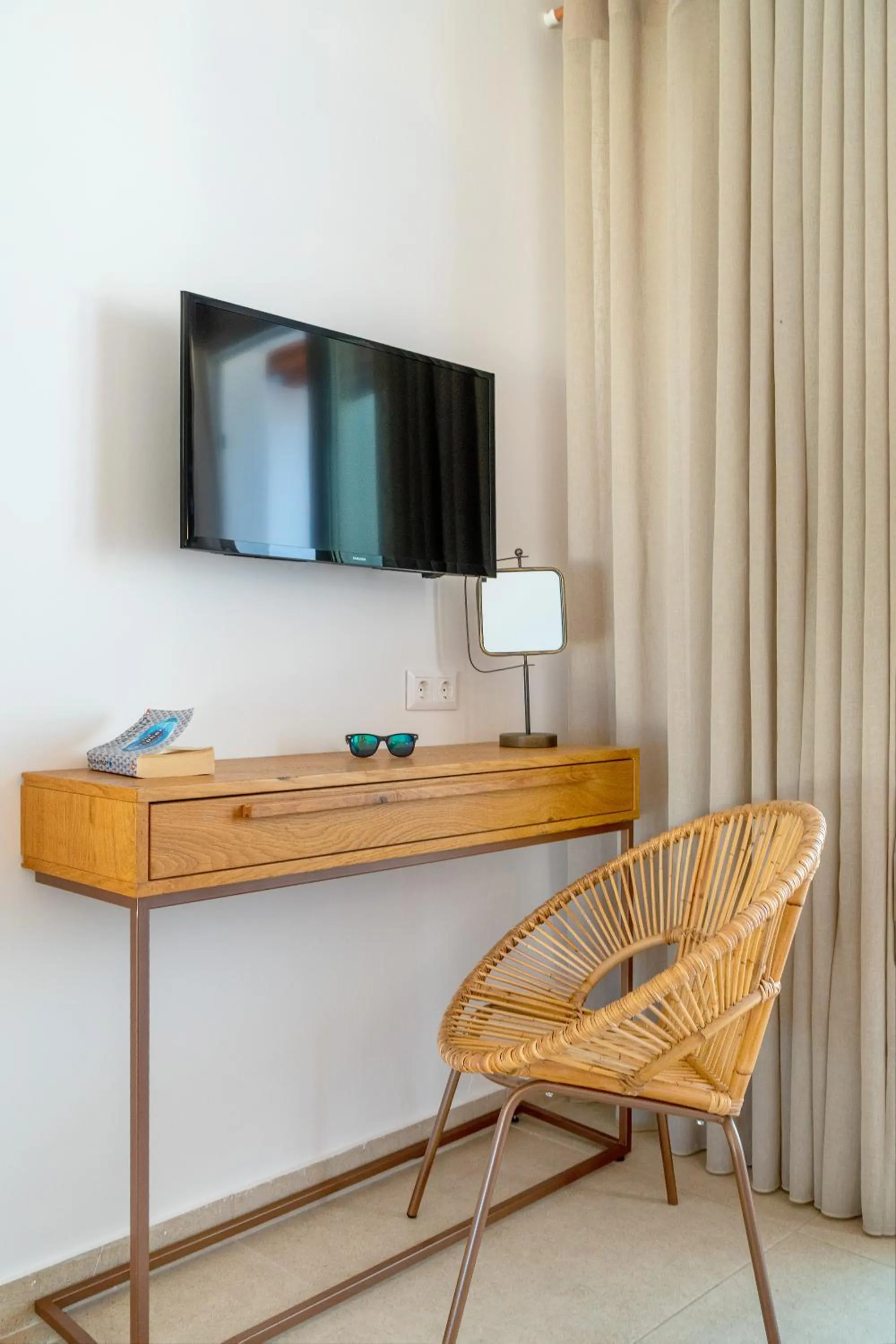 Omnia Mykonos Boutique Hotel & Suites