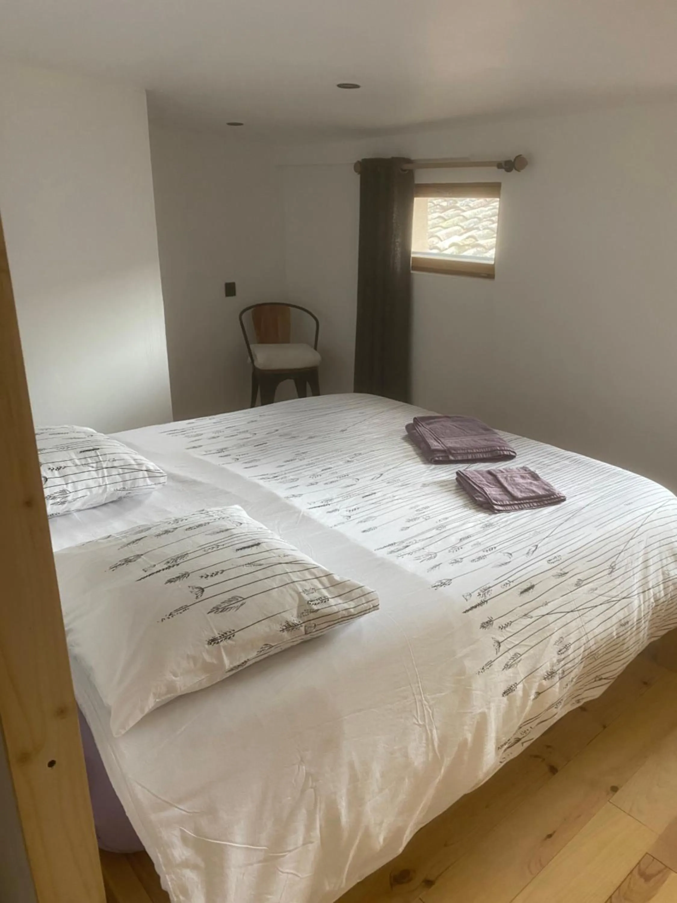 Bed in Chambres d’hôtes La Voûte