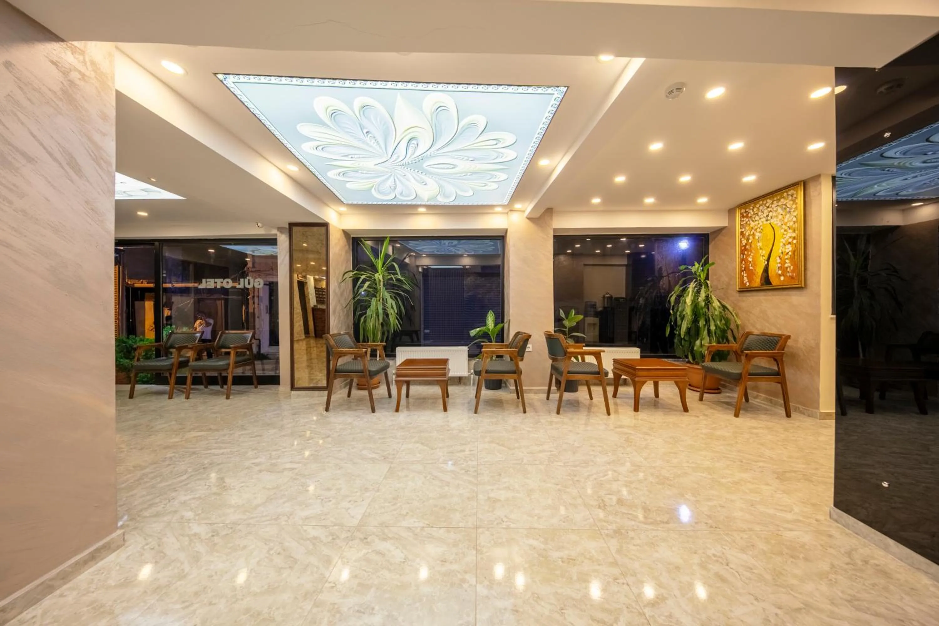 Lobby or reception in Gul Otel