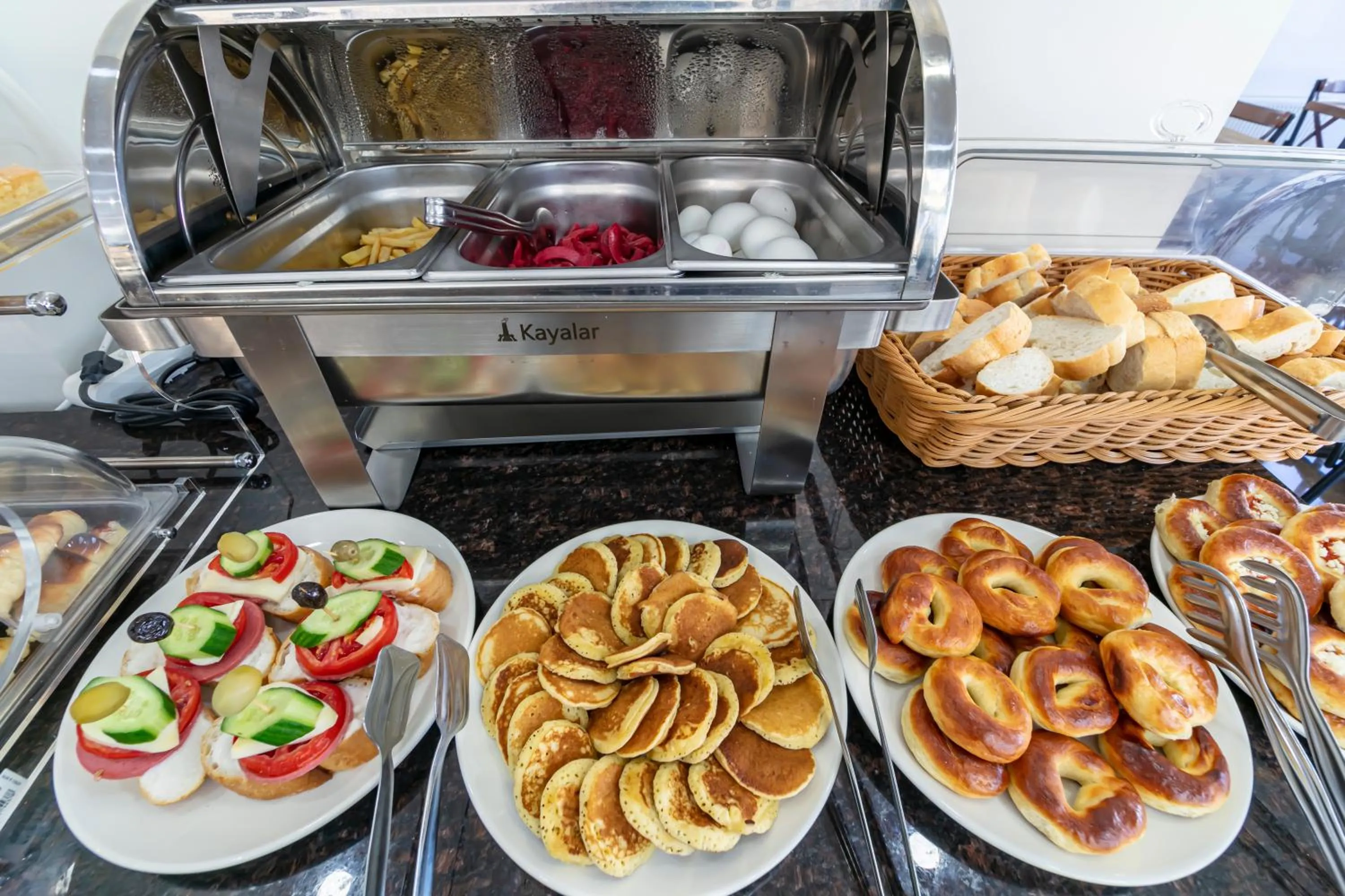 Food and drinks in Gul Otel