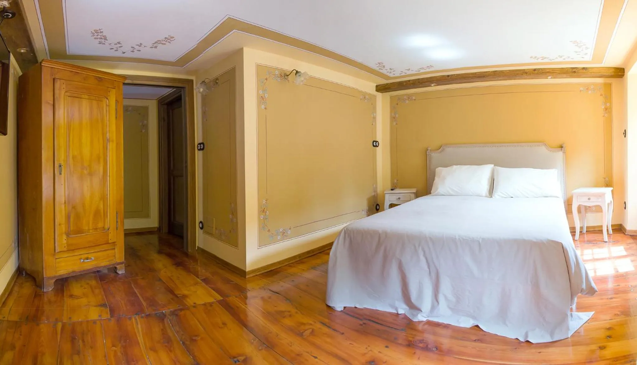 Bed in Ca’d’ambra