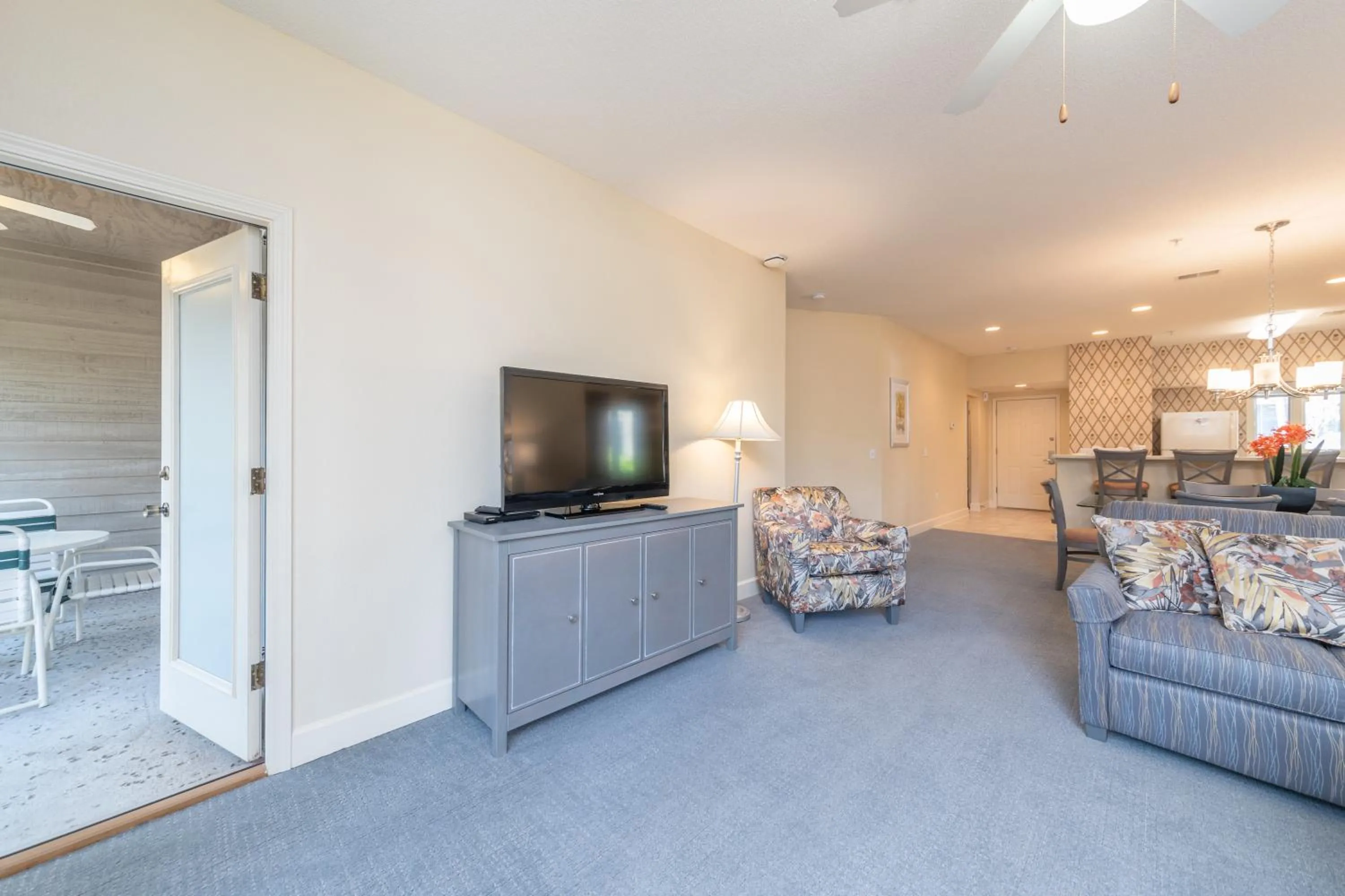 Communal lounge/ TV room in Island Links Resort by Palmera