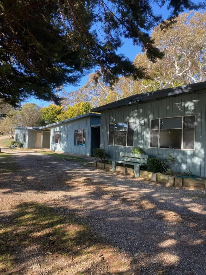 Property building in Anglers Reach Lakeside Village