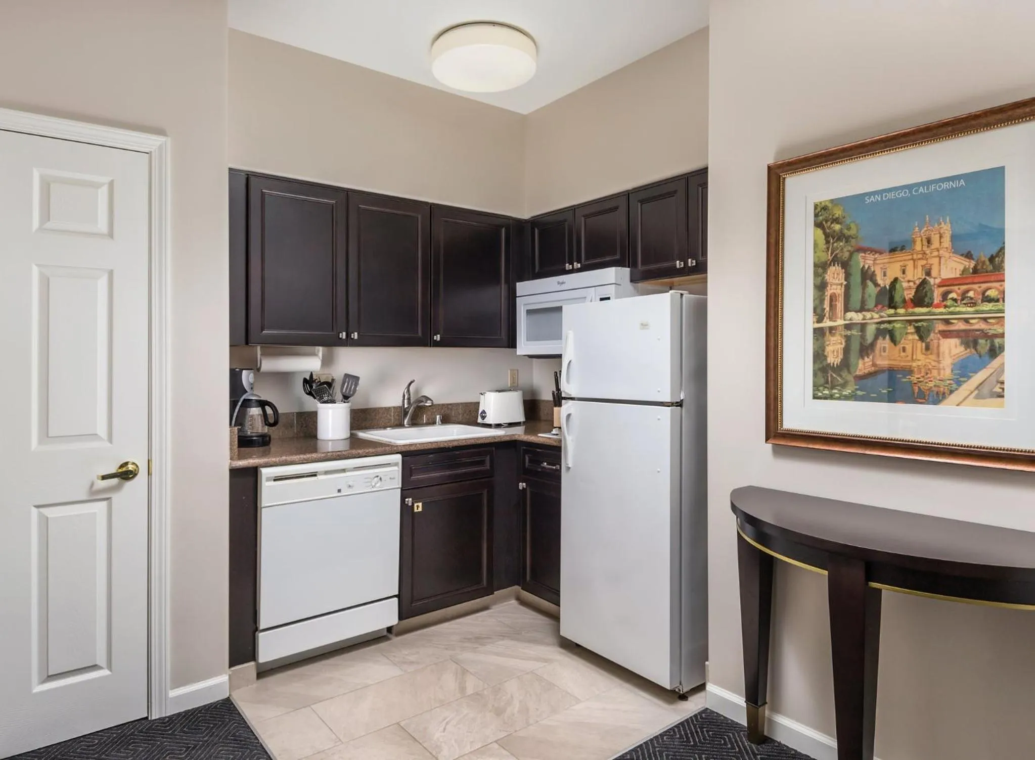 Kitchen or kitchenette in WorldMark San Diego - Balboa Park