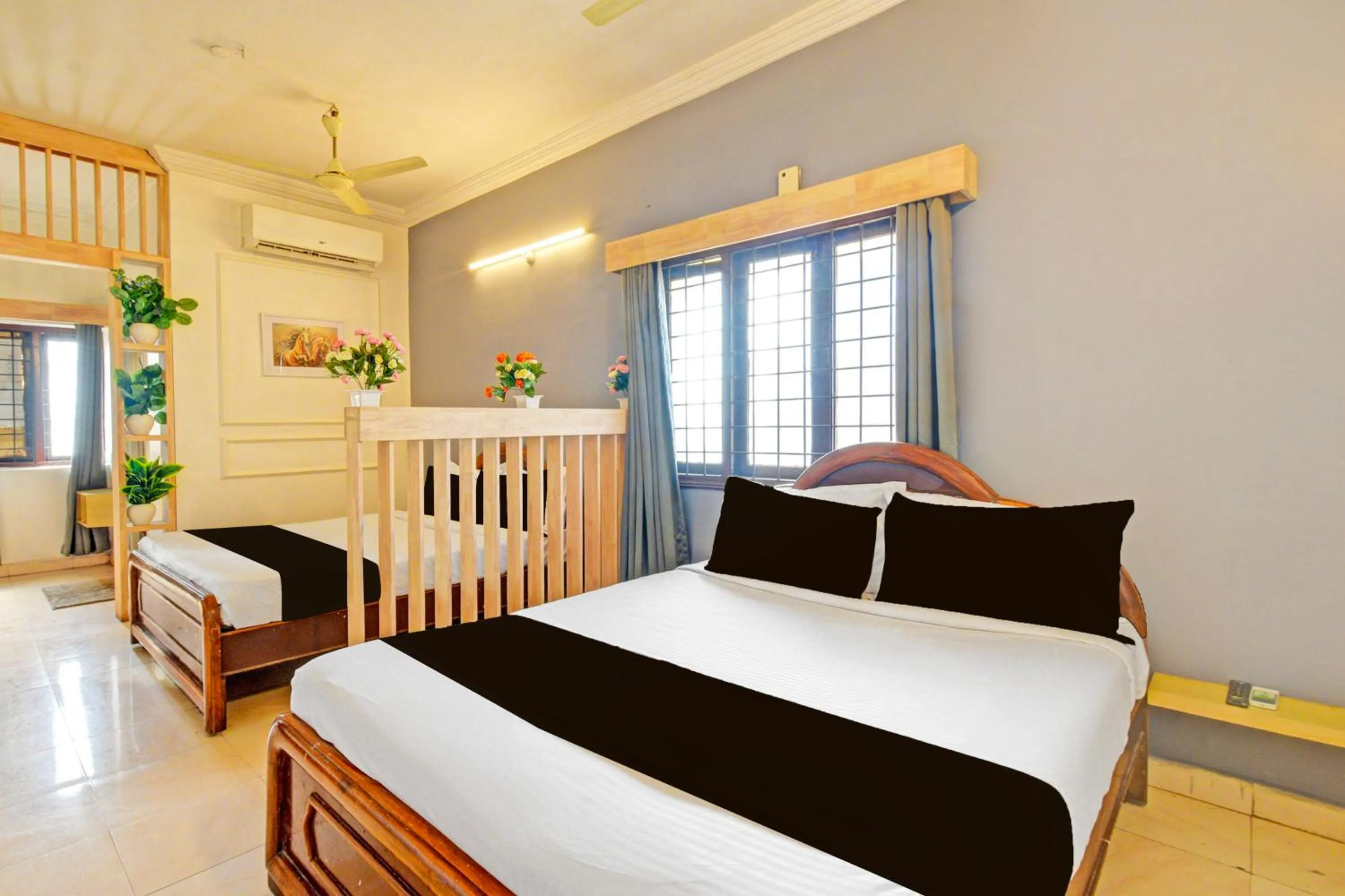 Bedroom in Hotel O Sahasra Residency Near Nexus Hyderabad