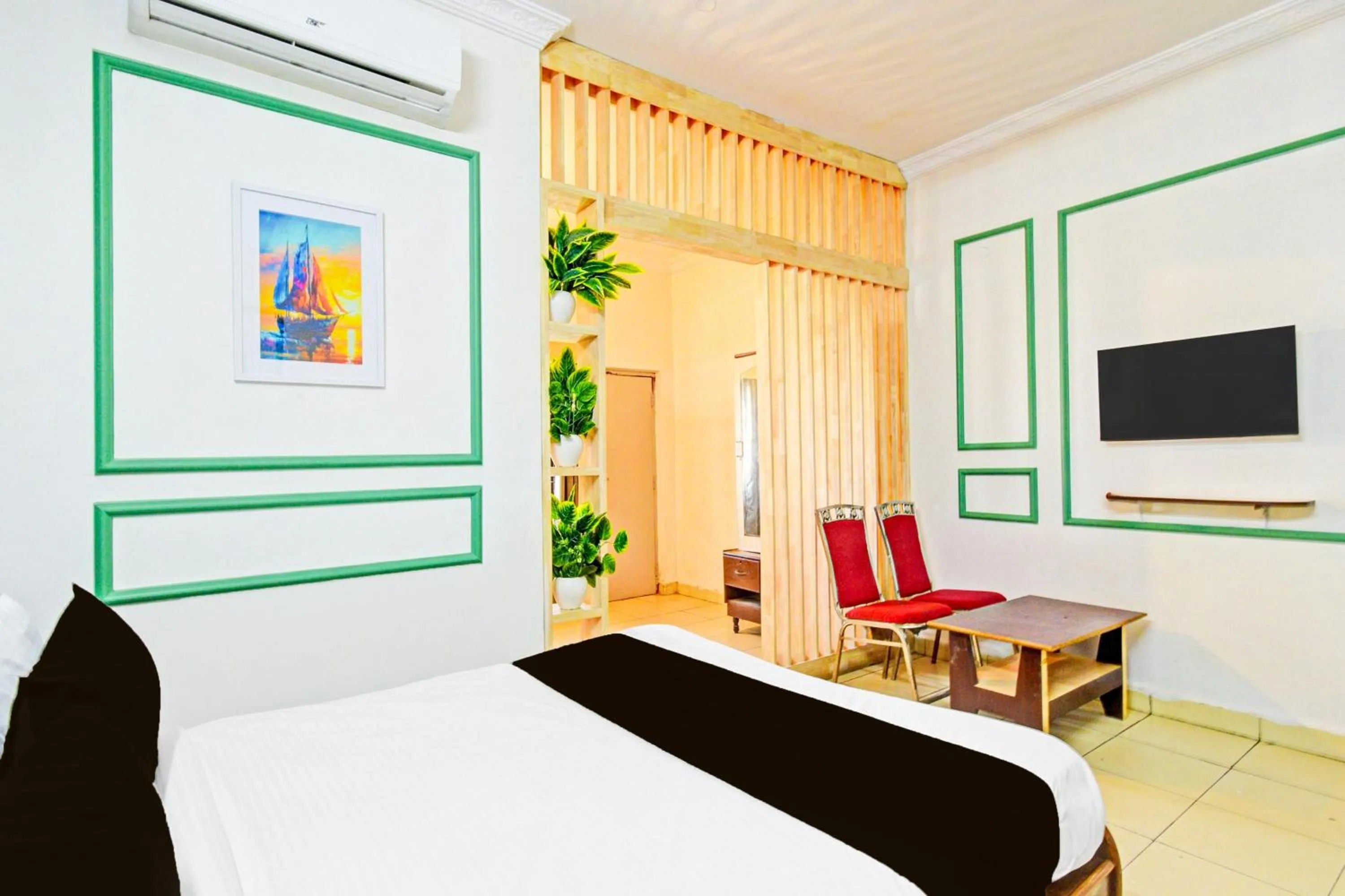 Bedroom in Hotel O Sahasra Residency Near Nexus Hyderabad