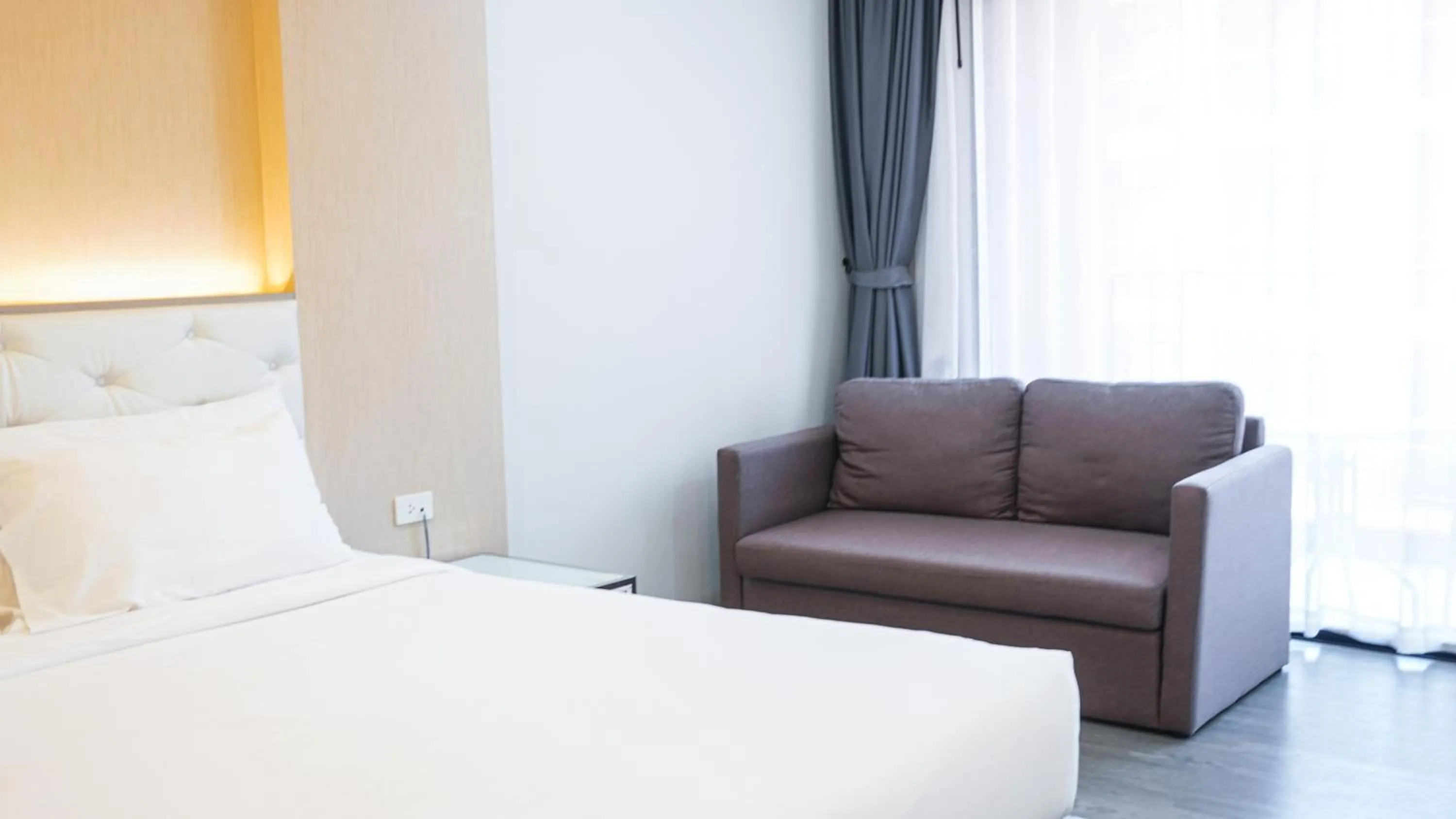 Bedroom in Alfahad Hotel