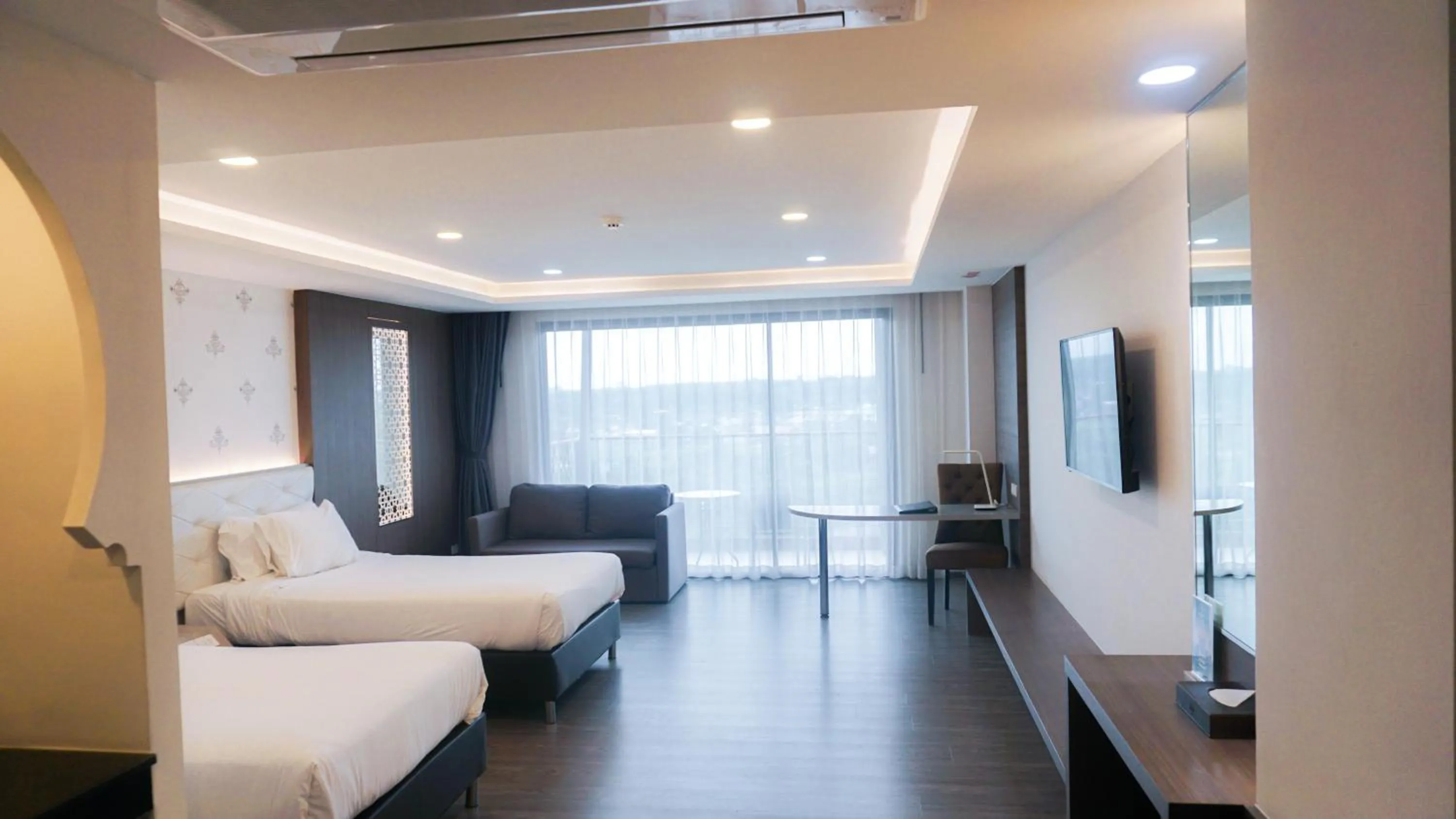 Photo of the whole room in Alfahad Hotel