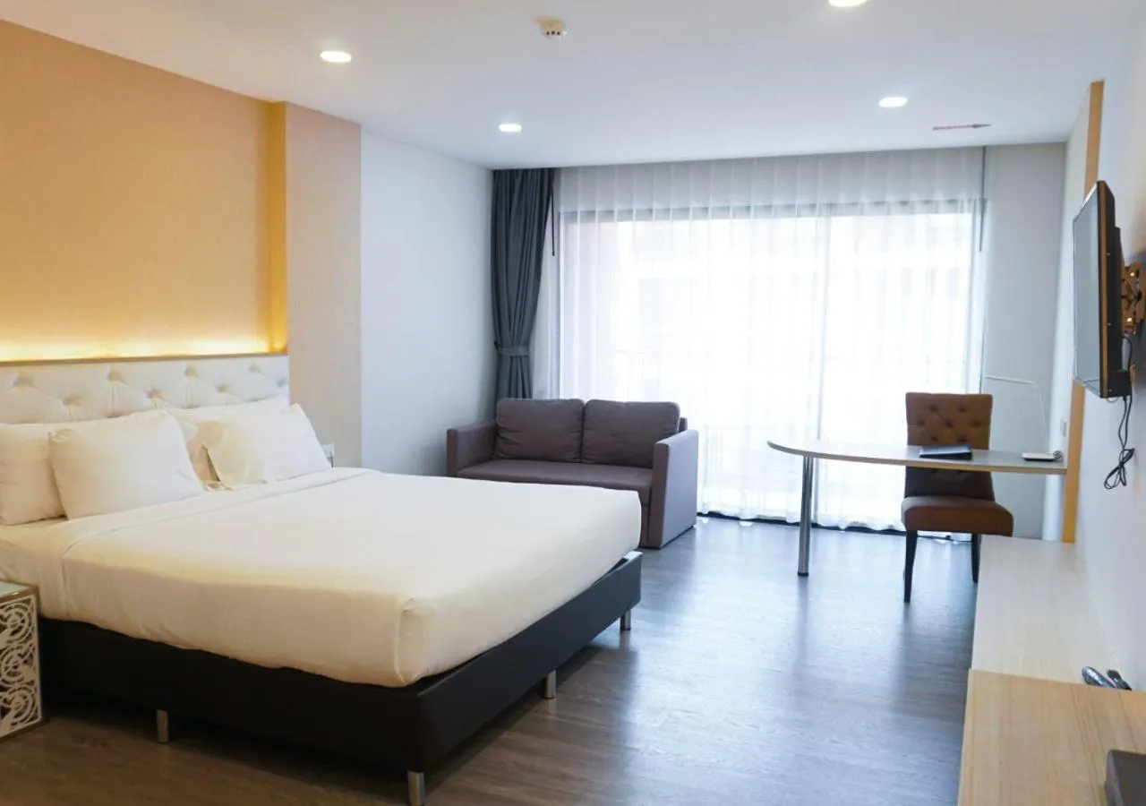 Bed in Alfahad Hotel