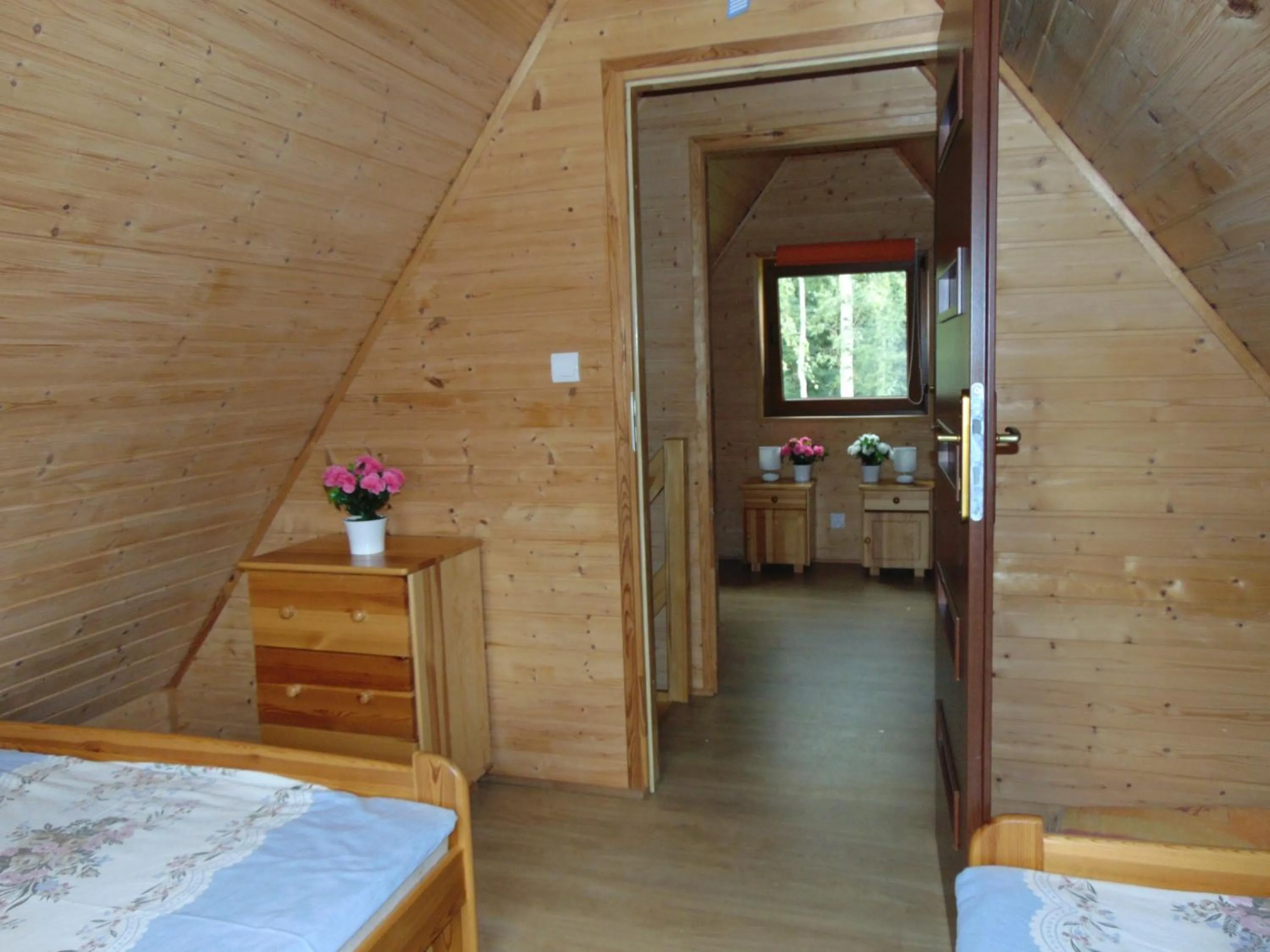 Bedroom, Bed in KANZAS