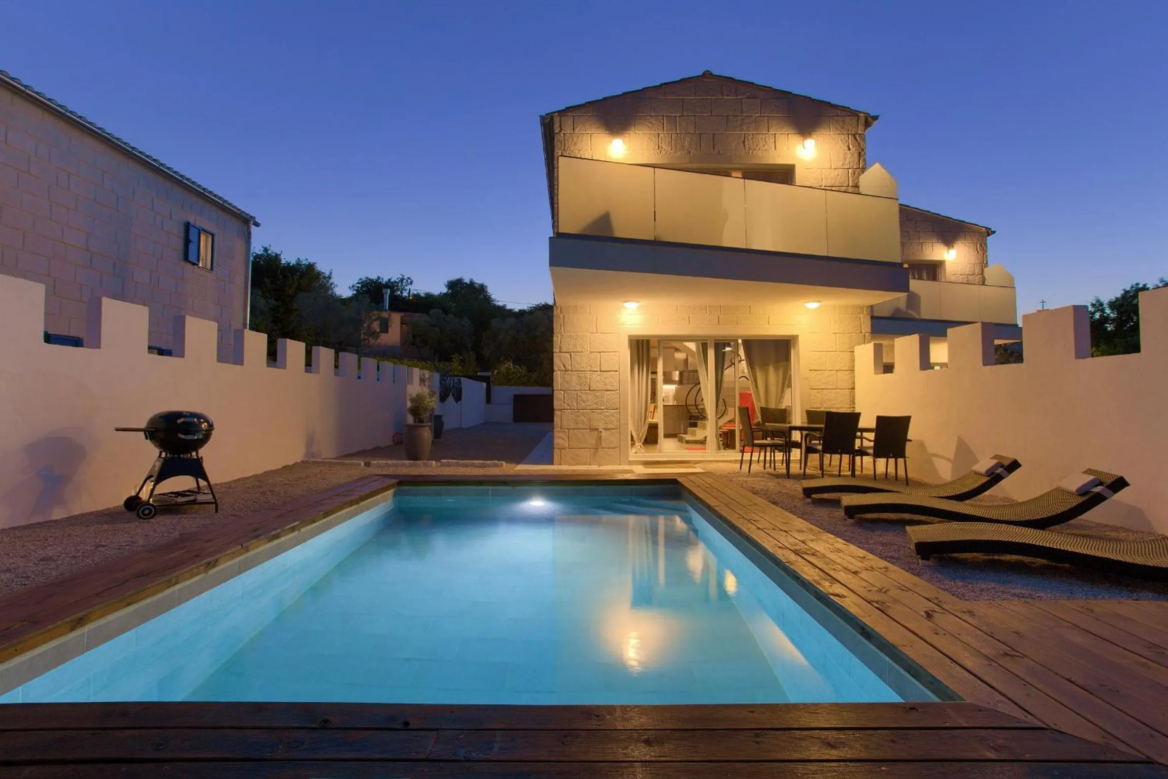 Property building in Pax Houses