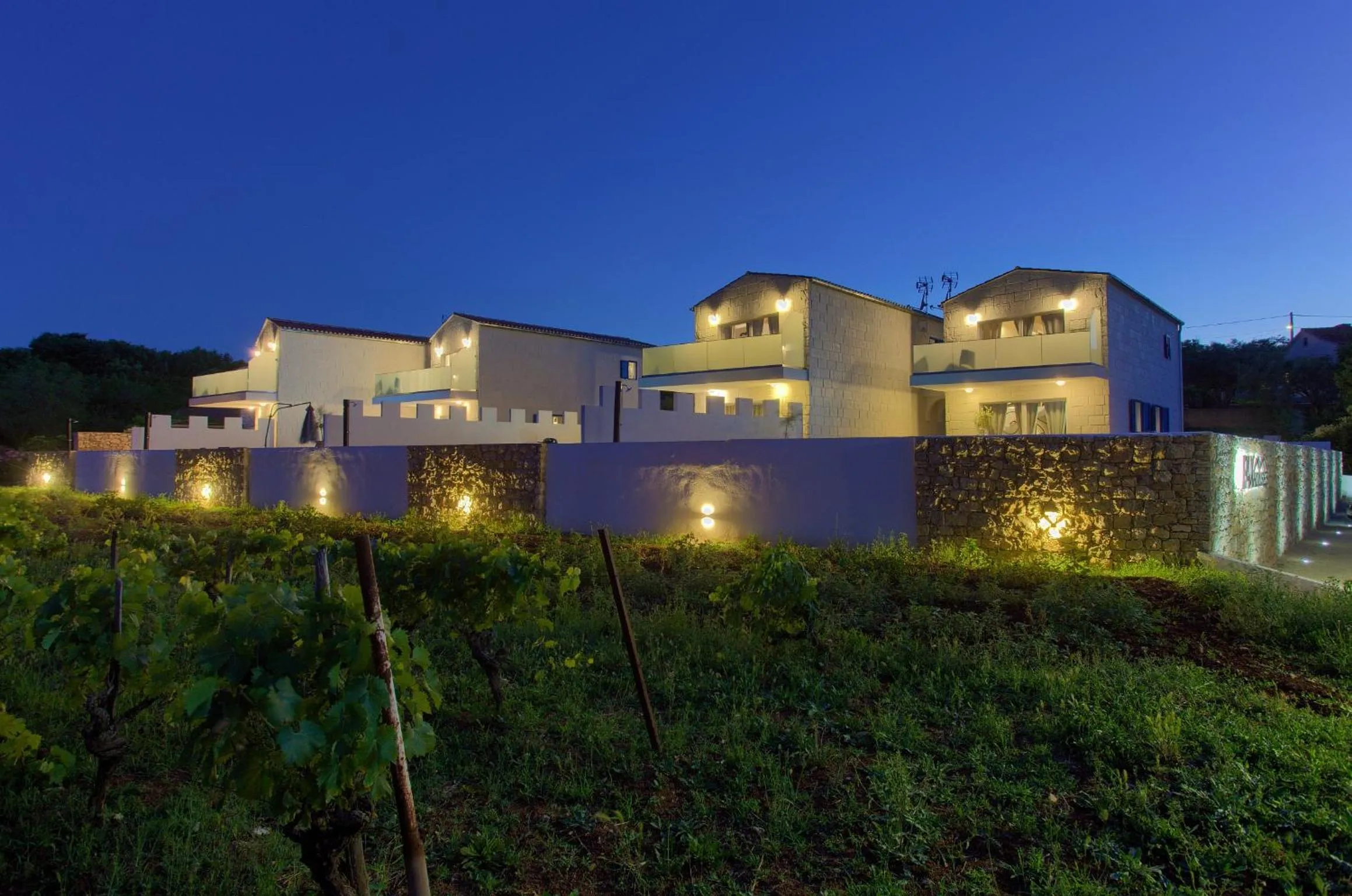 Property building in Pax Houses