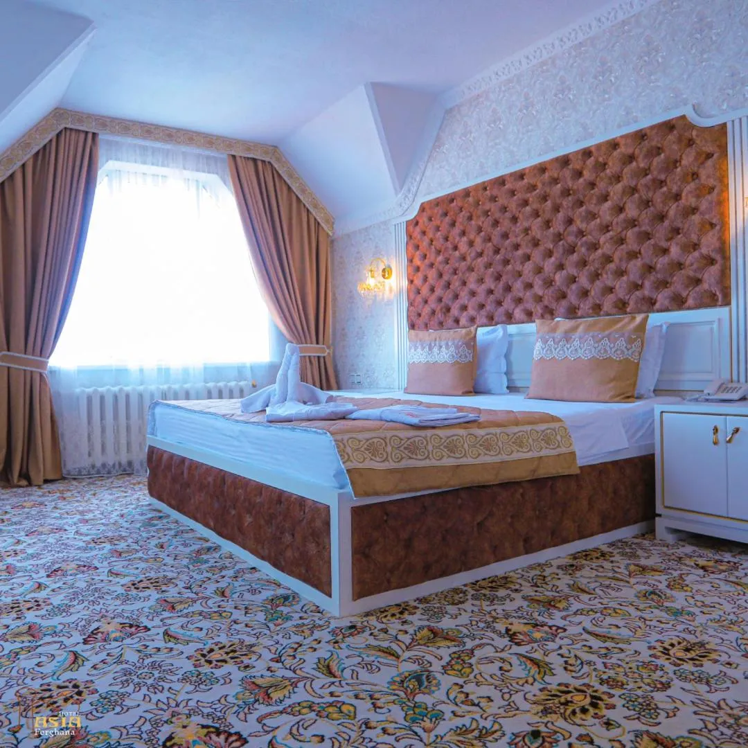 Bed in Asia Hotel Fergana
