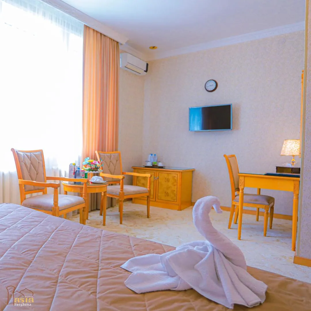 Bed in Asia Hotel Fergana