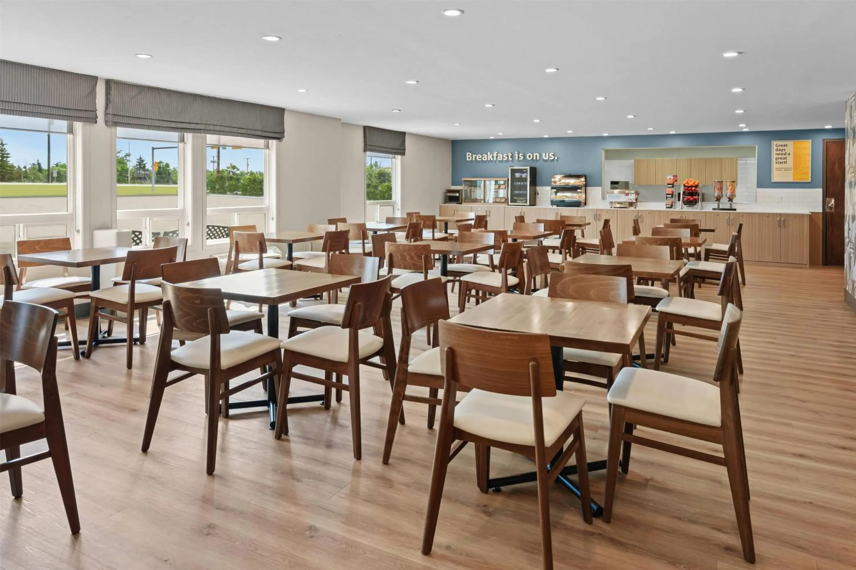Restaurant/places to eat in Days Inn by Wyndham Regina