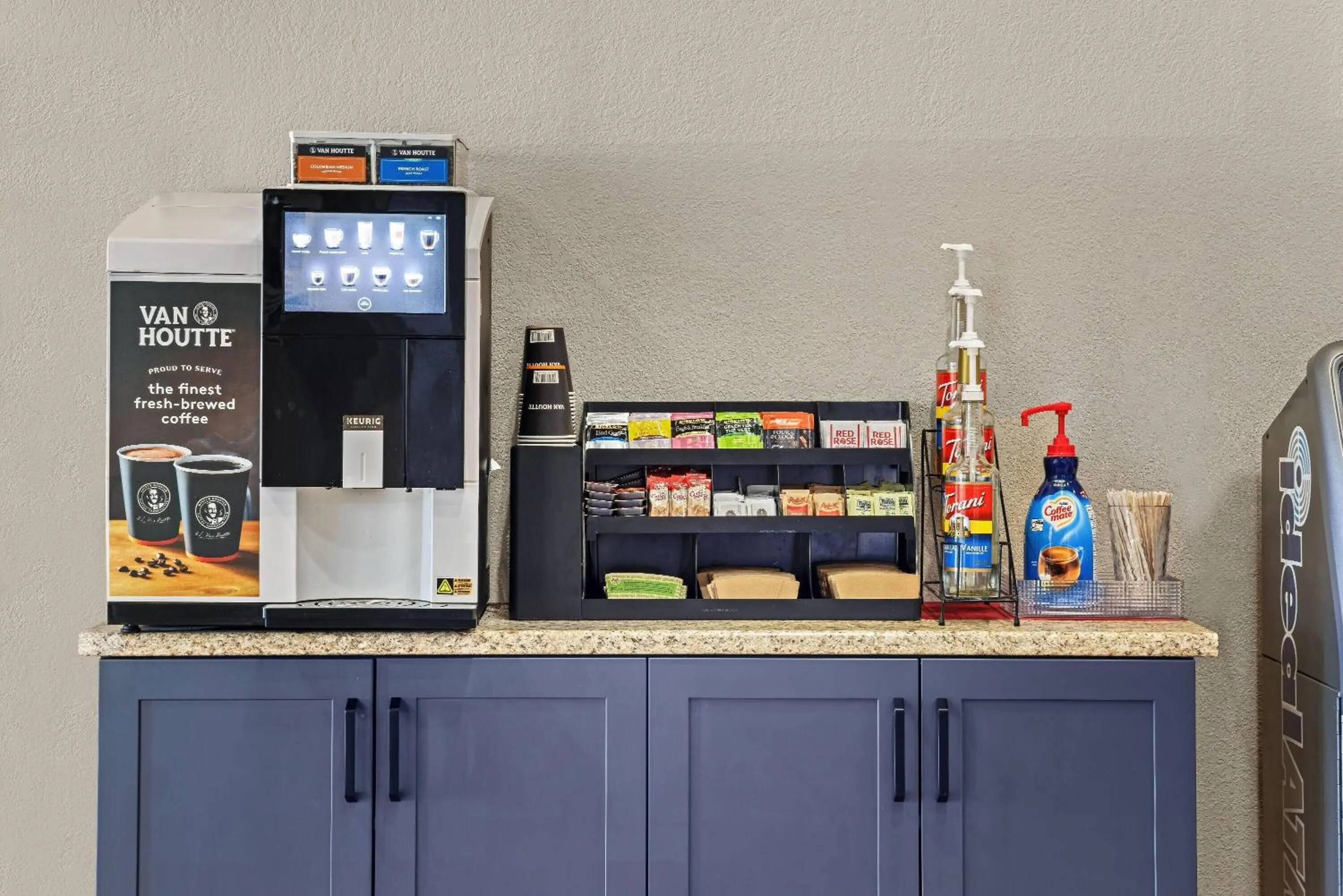 Restaurant/places to eat in Days Inn & Suites by Wyndham Winkler