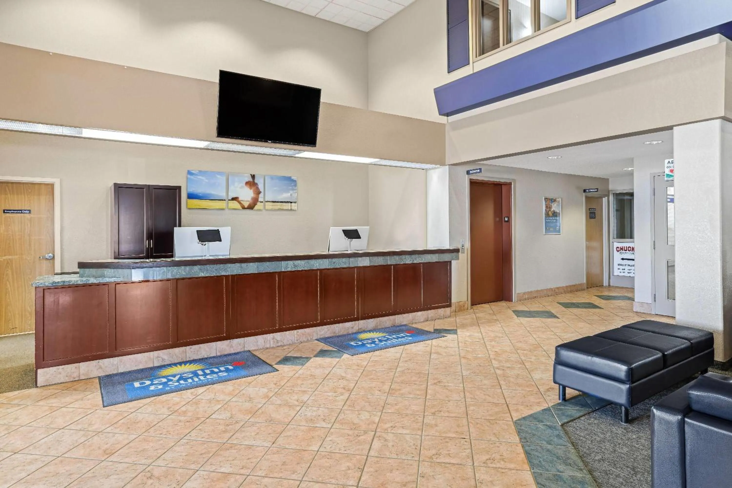 Lobby or reception in Days Inn & Suites by Wyndham Winkler