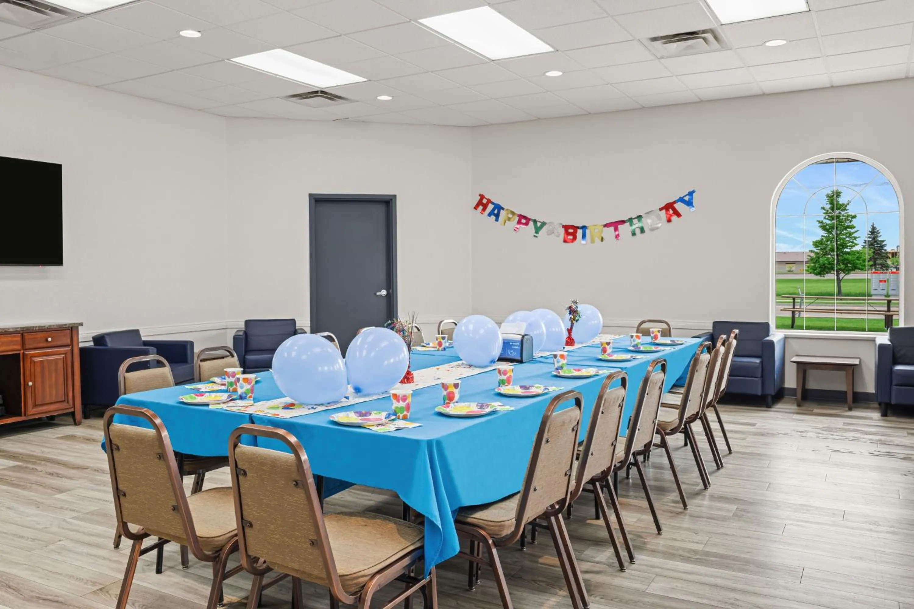 Meeting/conference room in Days Inn & Suites by Wyndham Winkler