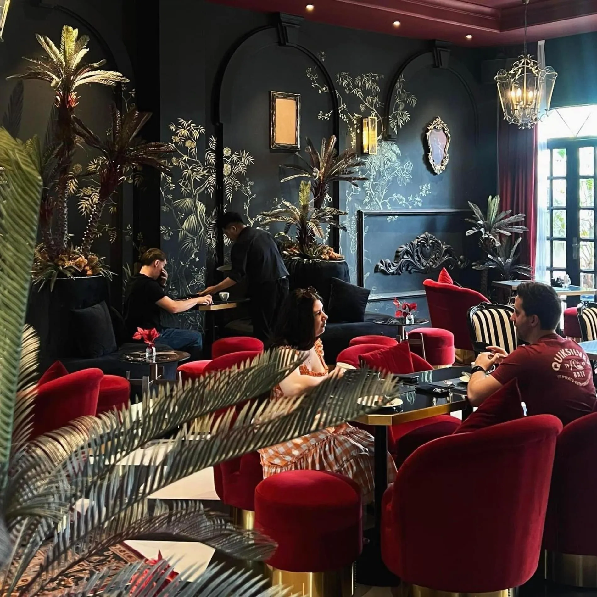 HOTEL le JARDIN SECRET saigon