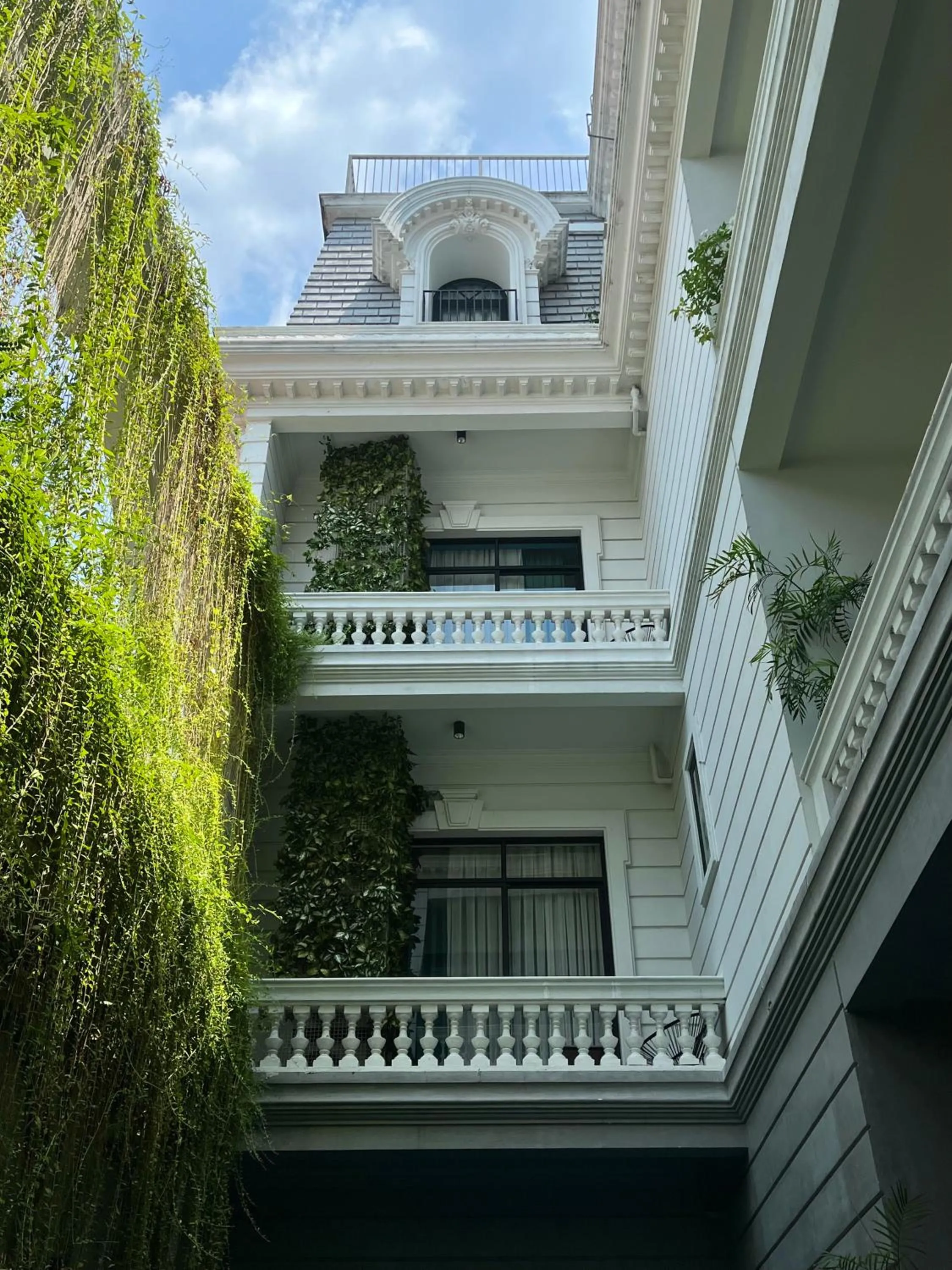 Property building in HOTEL le JARDIN SECRET saigon