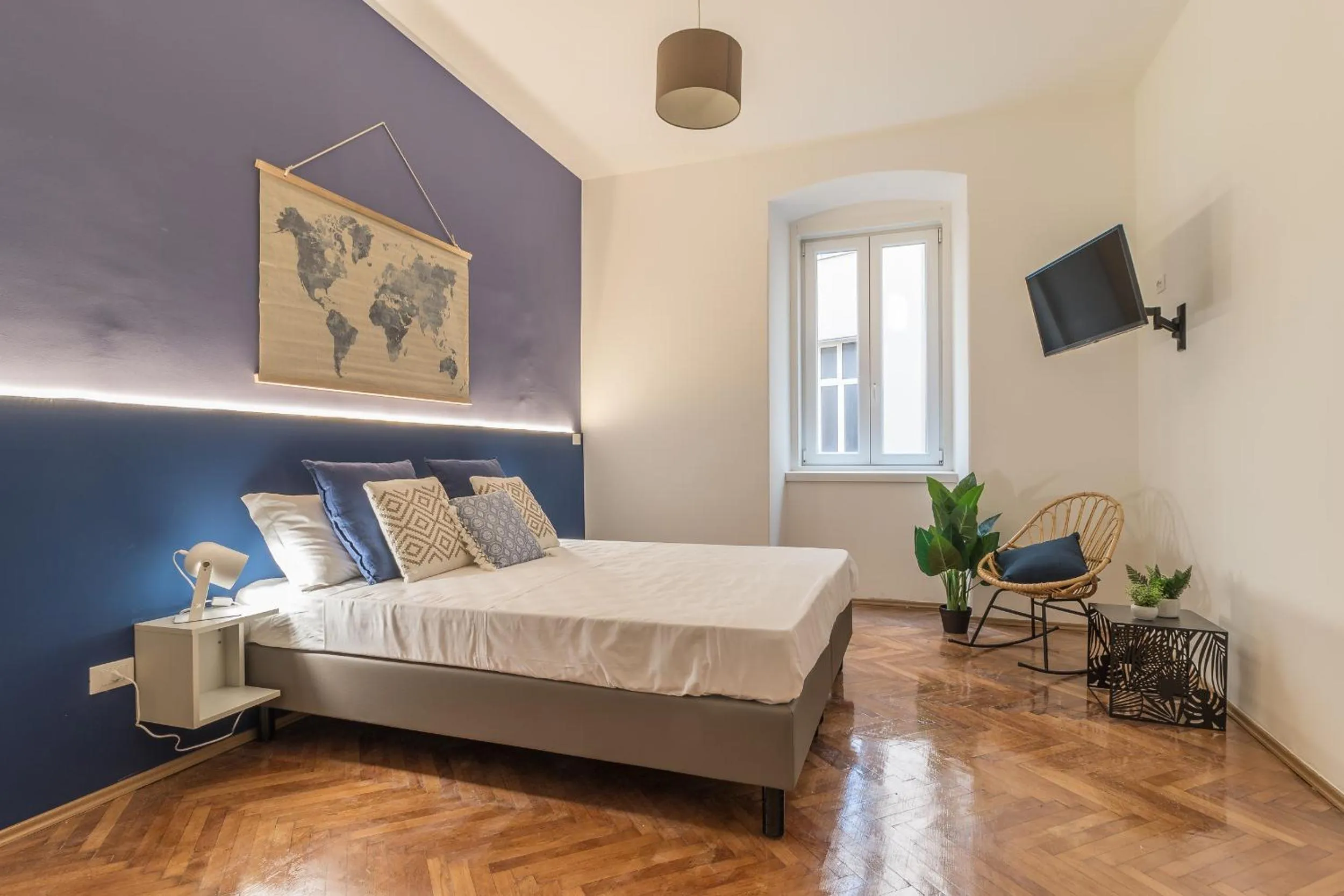 Bed in Elegante 8 posti vicino alla stazione - Grey e Blu