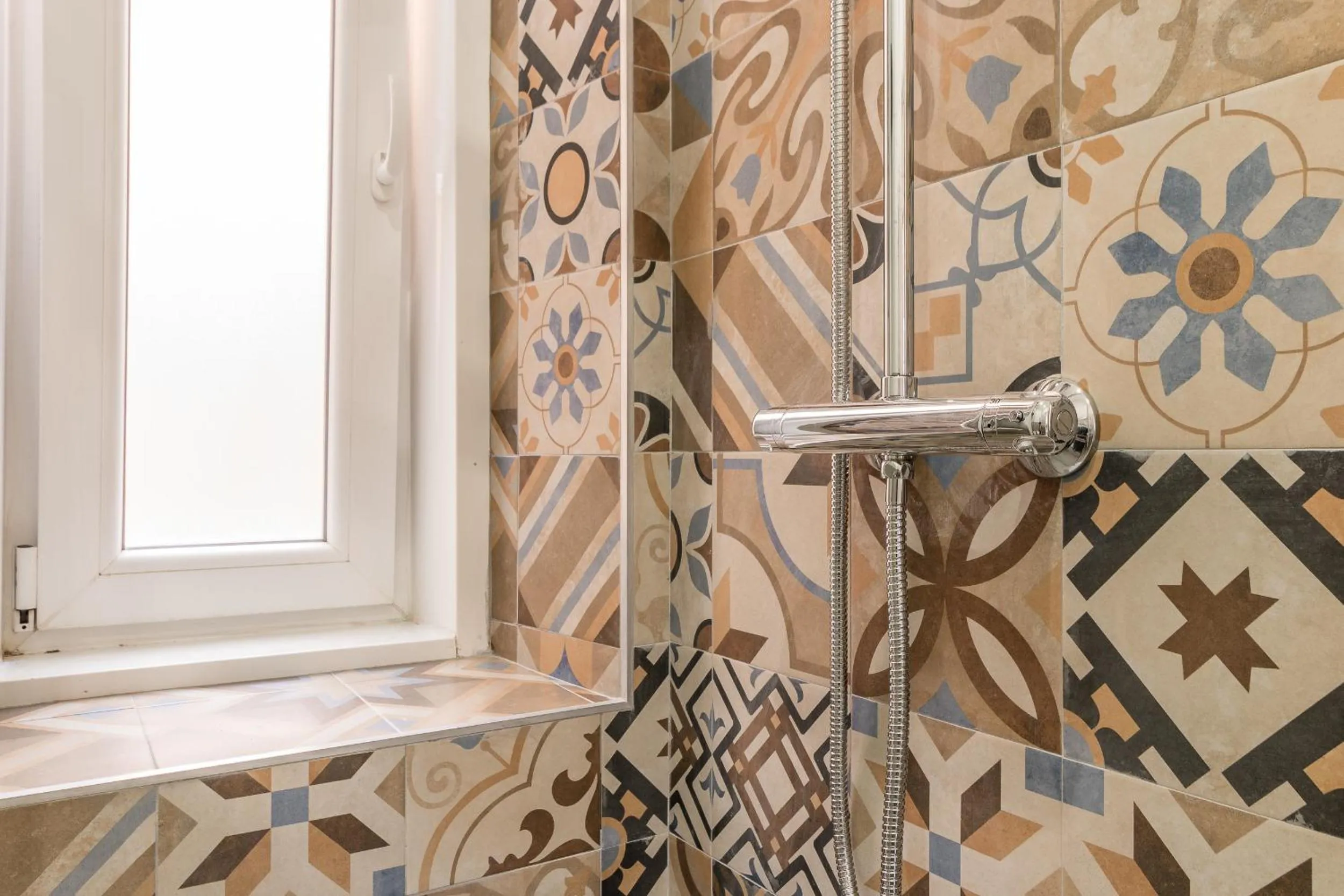 Elegante 8 posti vicino alla stazione - Grey e Blu