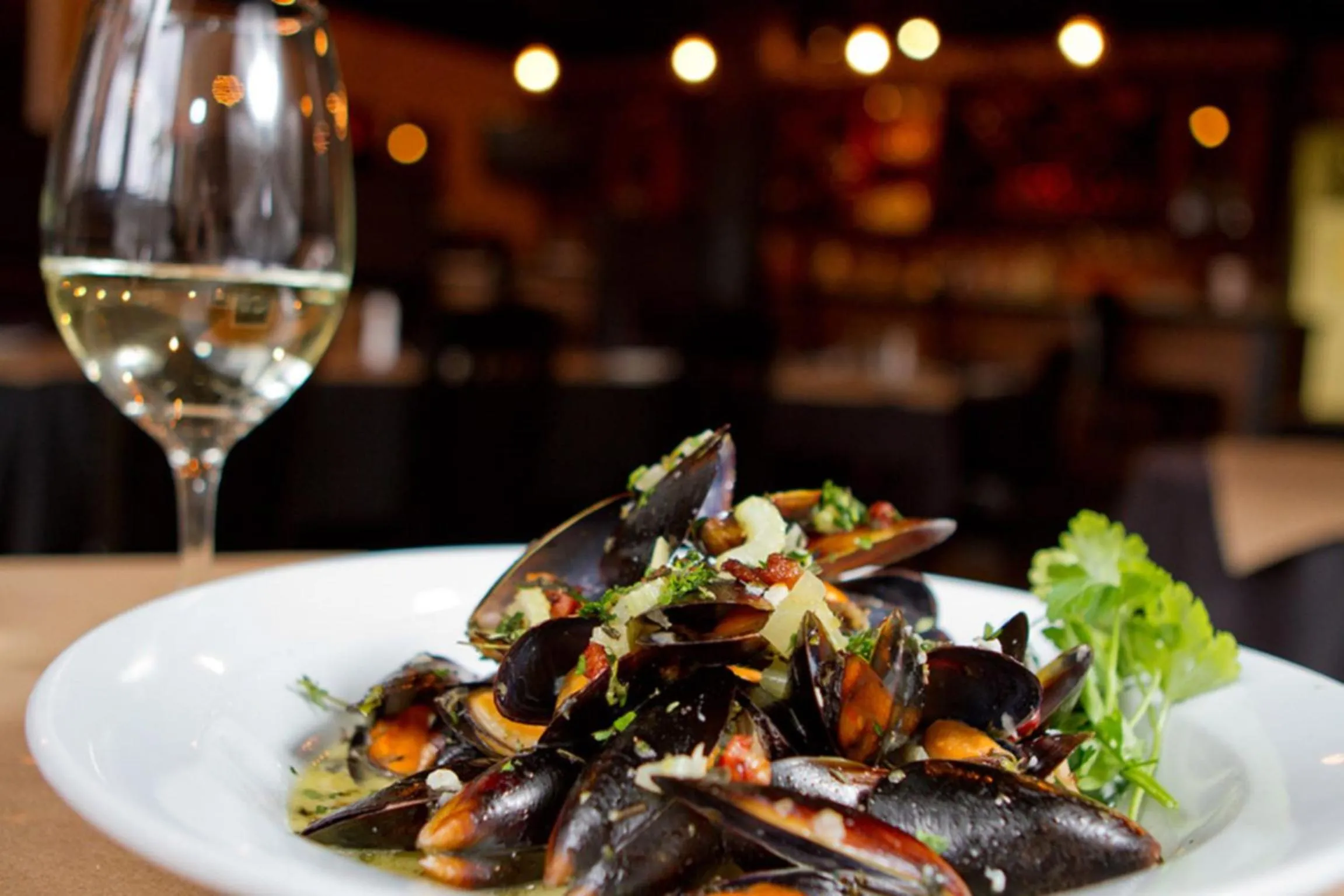 Restaurant/places to eat in The Inlet Sports Lodge