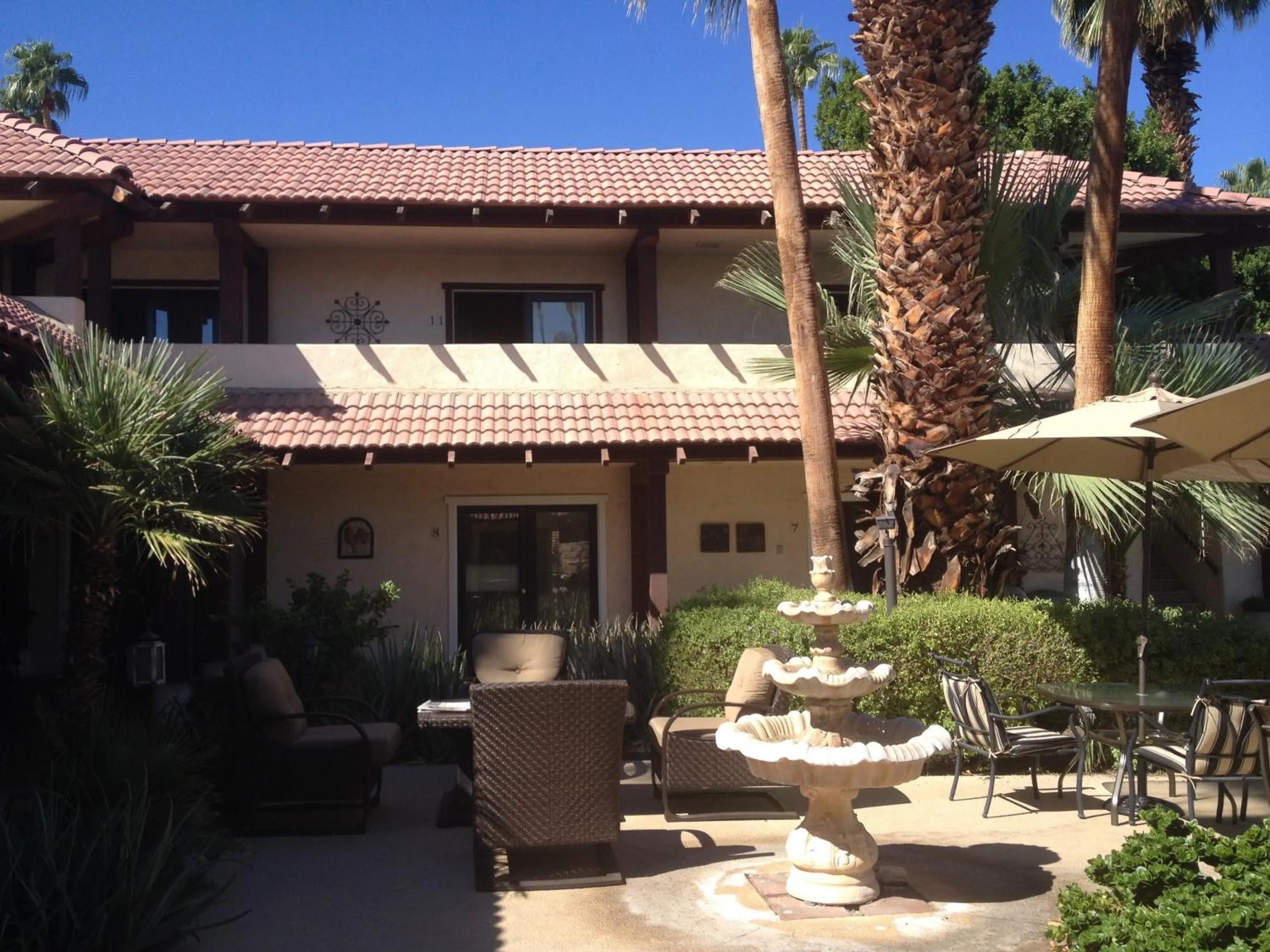 Facade/entrance in La Maison Hotel - Adults Only