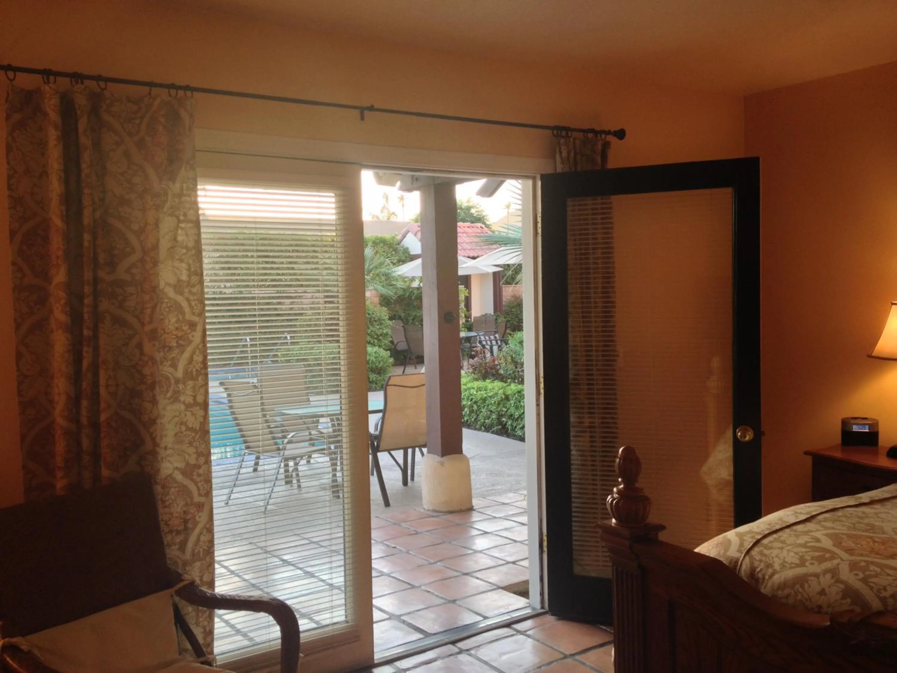 Bed in La Maison Hotel - Adults Only