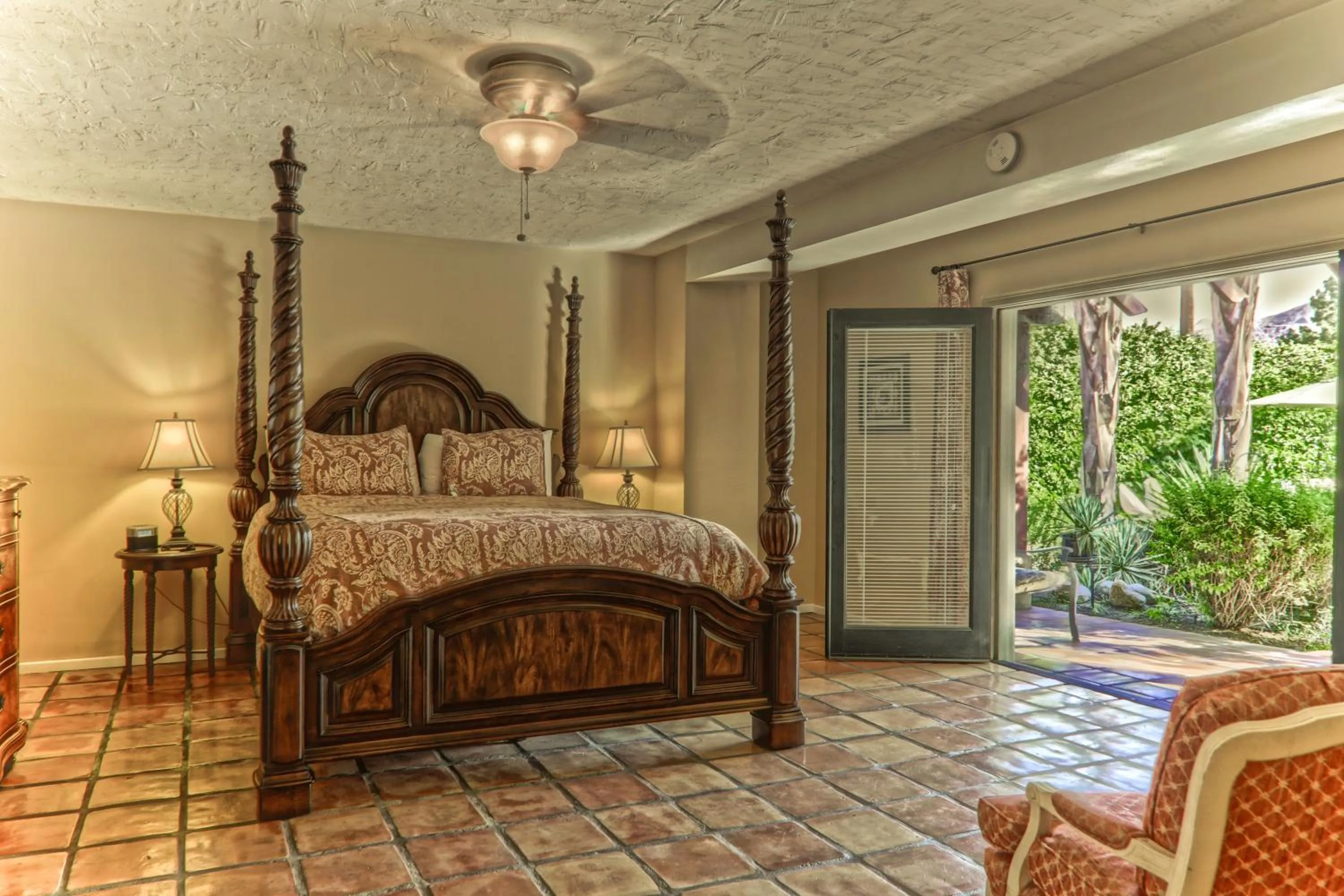 Bedroom, Bed in La Maison Hotel - Adults Only