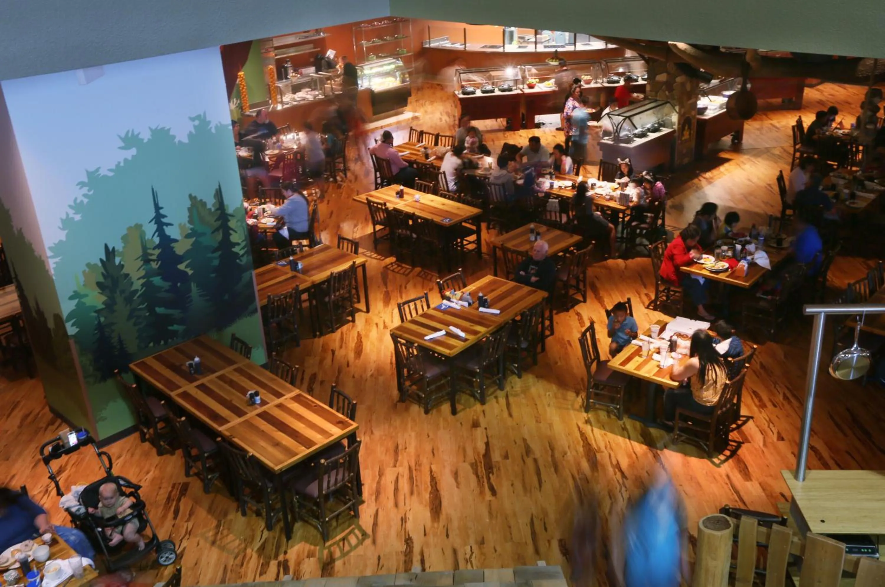 Restaurant/places to eat in Great Wolf Lodge Southern California