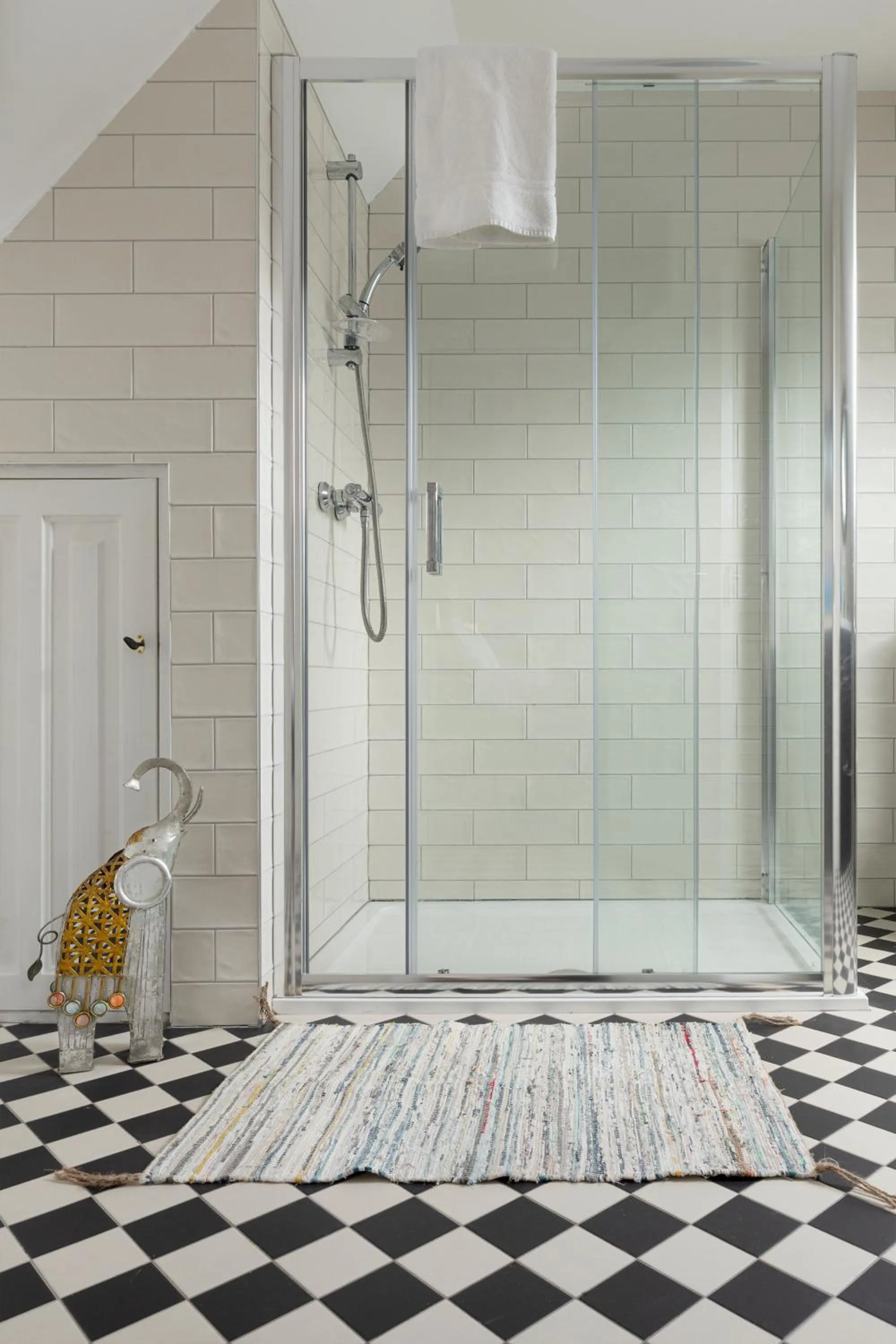 Shower in Bridge Street Townhouse