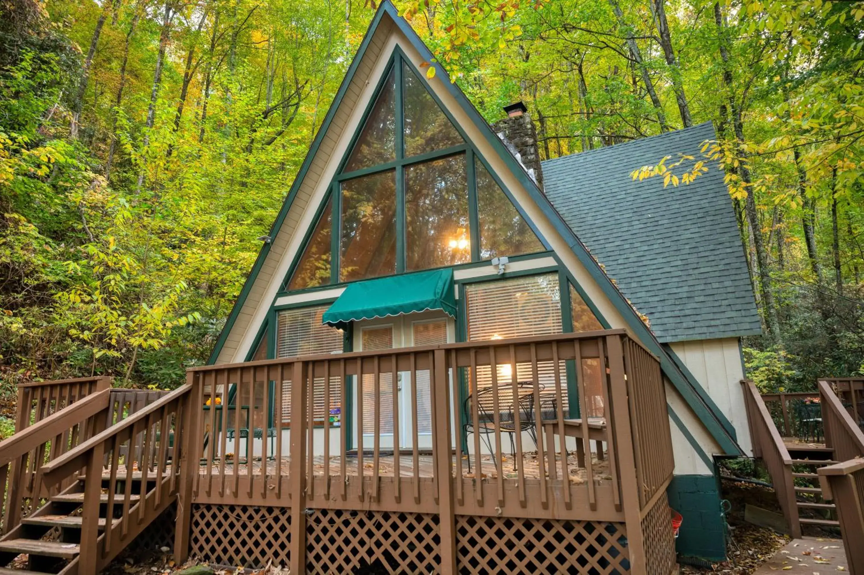 Smoky Bear Hideaway Smoky Bear Hideaway
