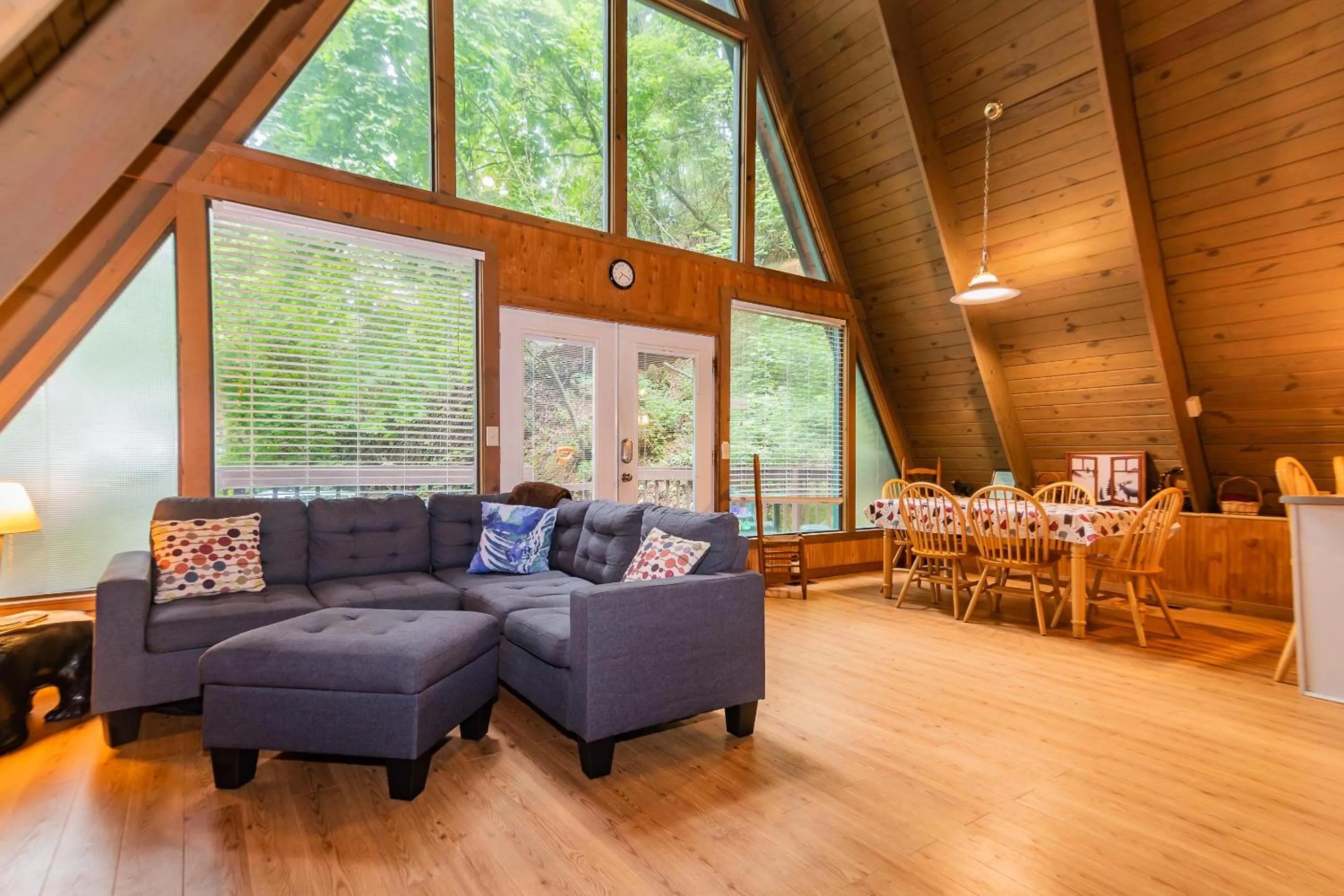 Smoky Bear Hideaway