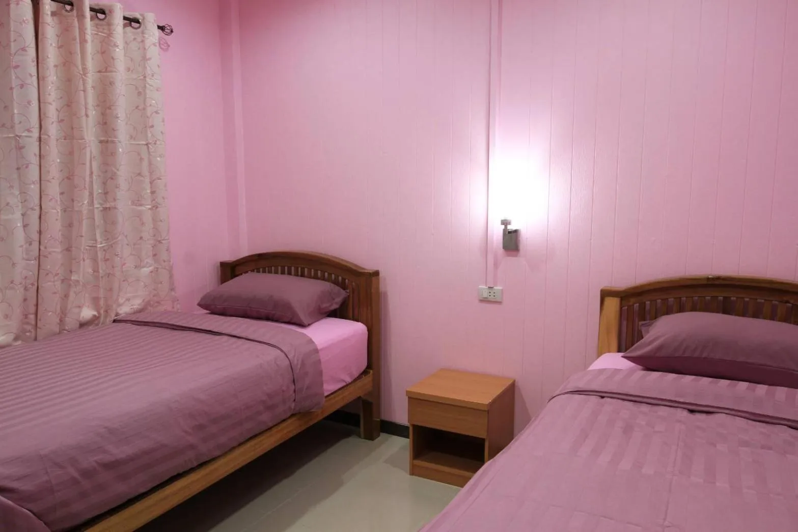 Bed in Siri Guesthouse