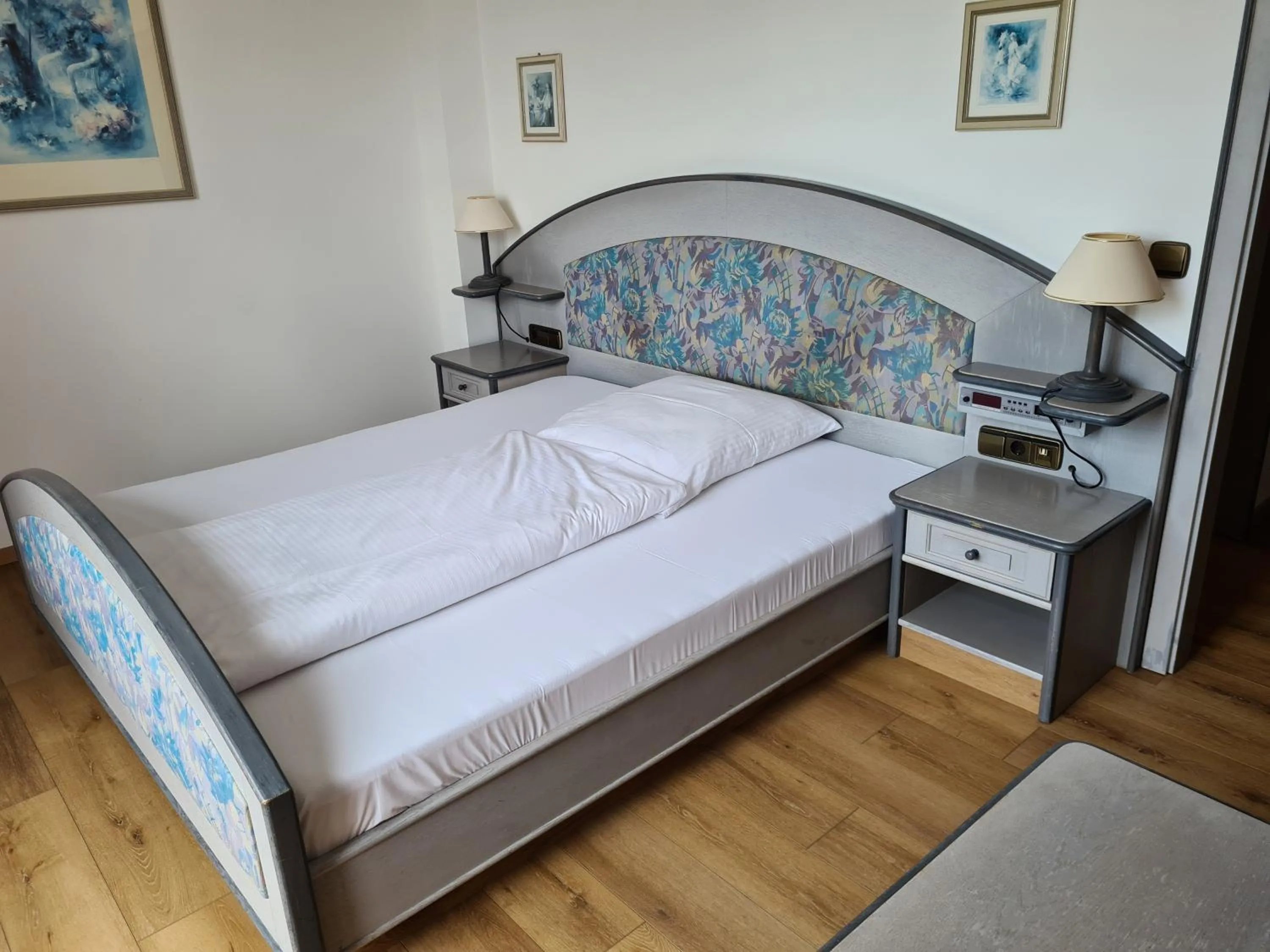 Photo of the whole room in Seehotel Pegasus