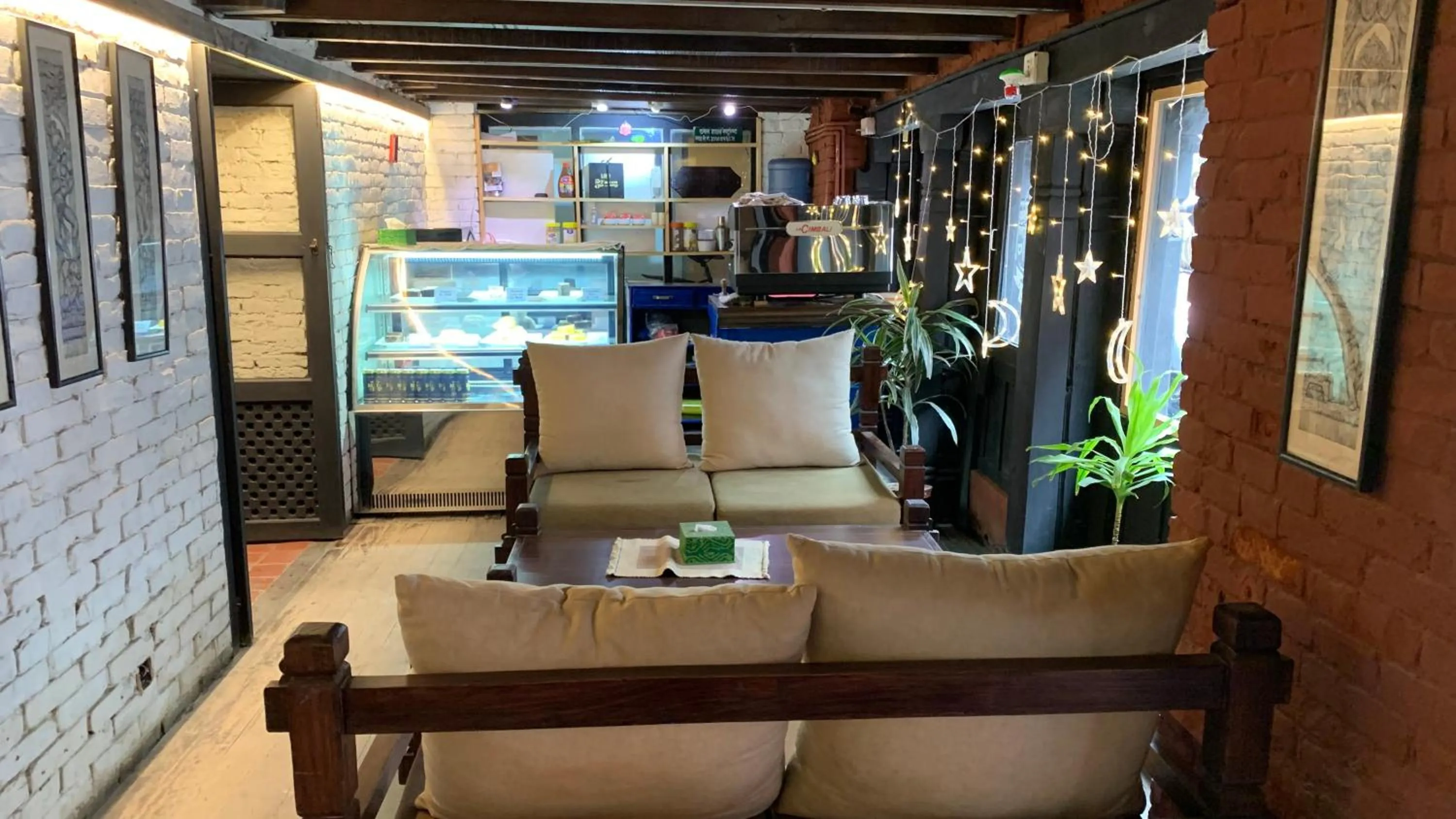 Restaurant/places to eat in Hotel Thamel House - 6 km from Boudhanath Stupa, Kathmandu