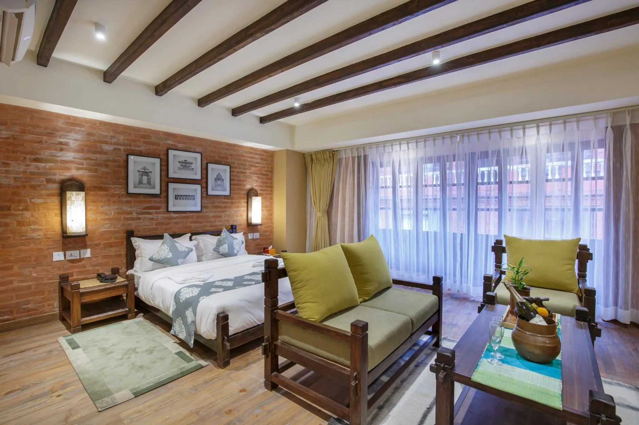 Living room, Bed in Hotel Thamel House - 6 km from Boudhanath Stupa, Kathmandu