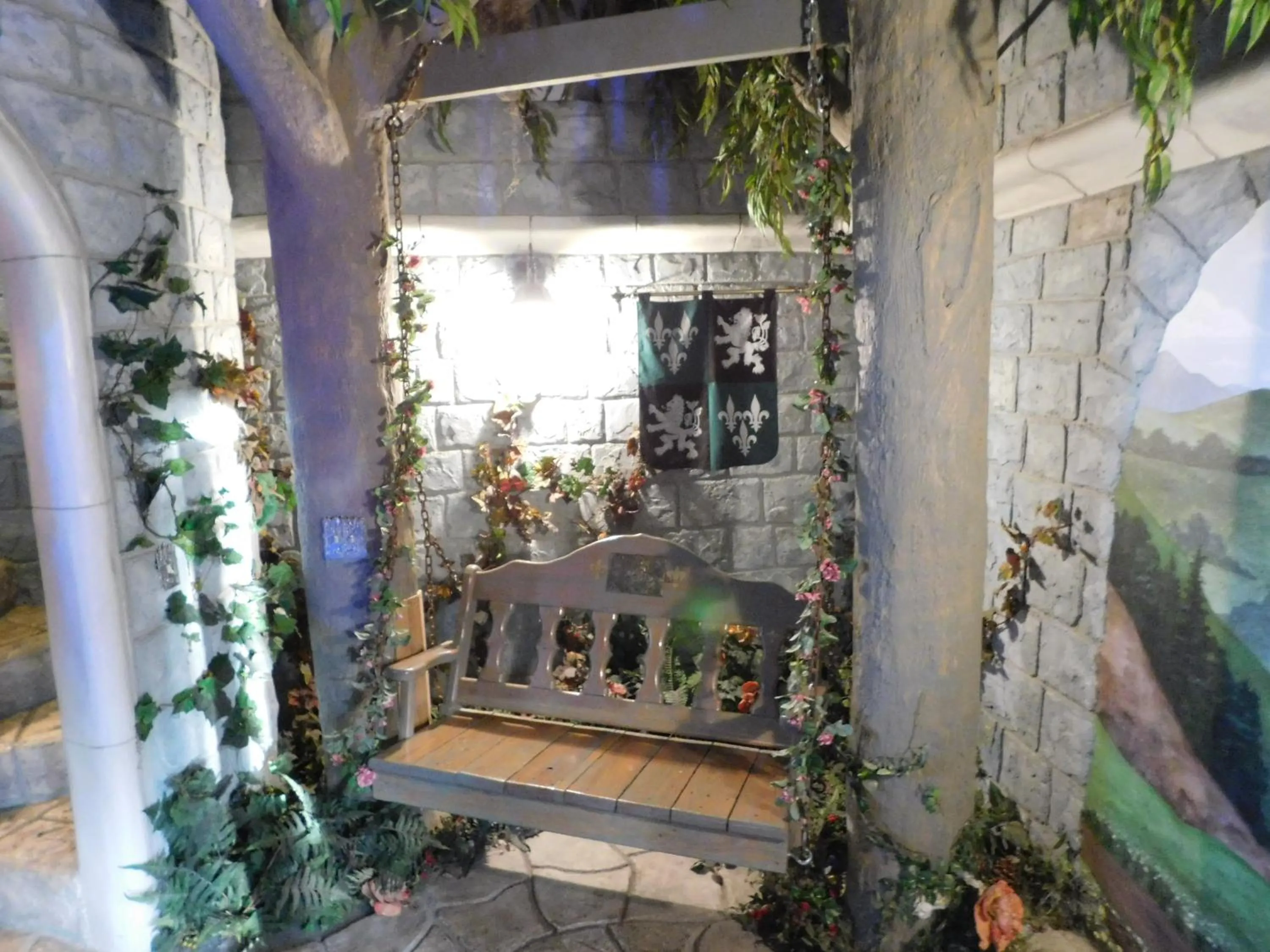 Area and facilities in Castle Wood Theme Cottages- COUPLES ONLY