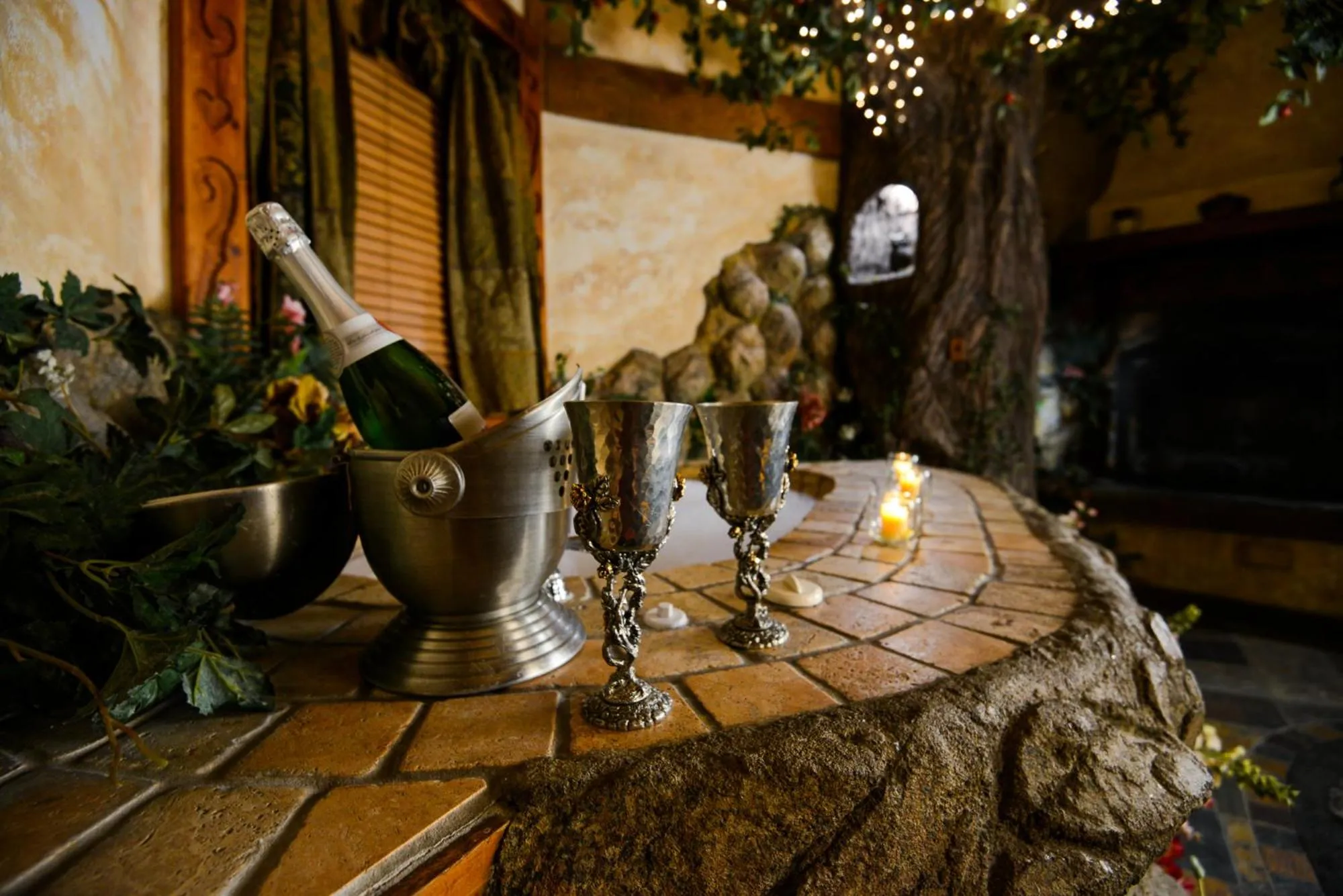 Bath in Castle Wood Theme Cottages- COUPLES ONLY