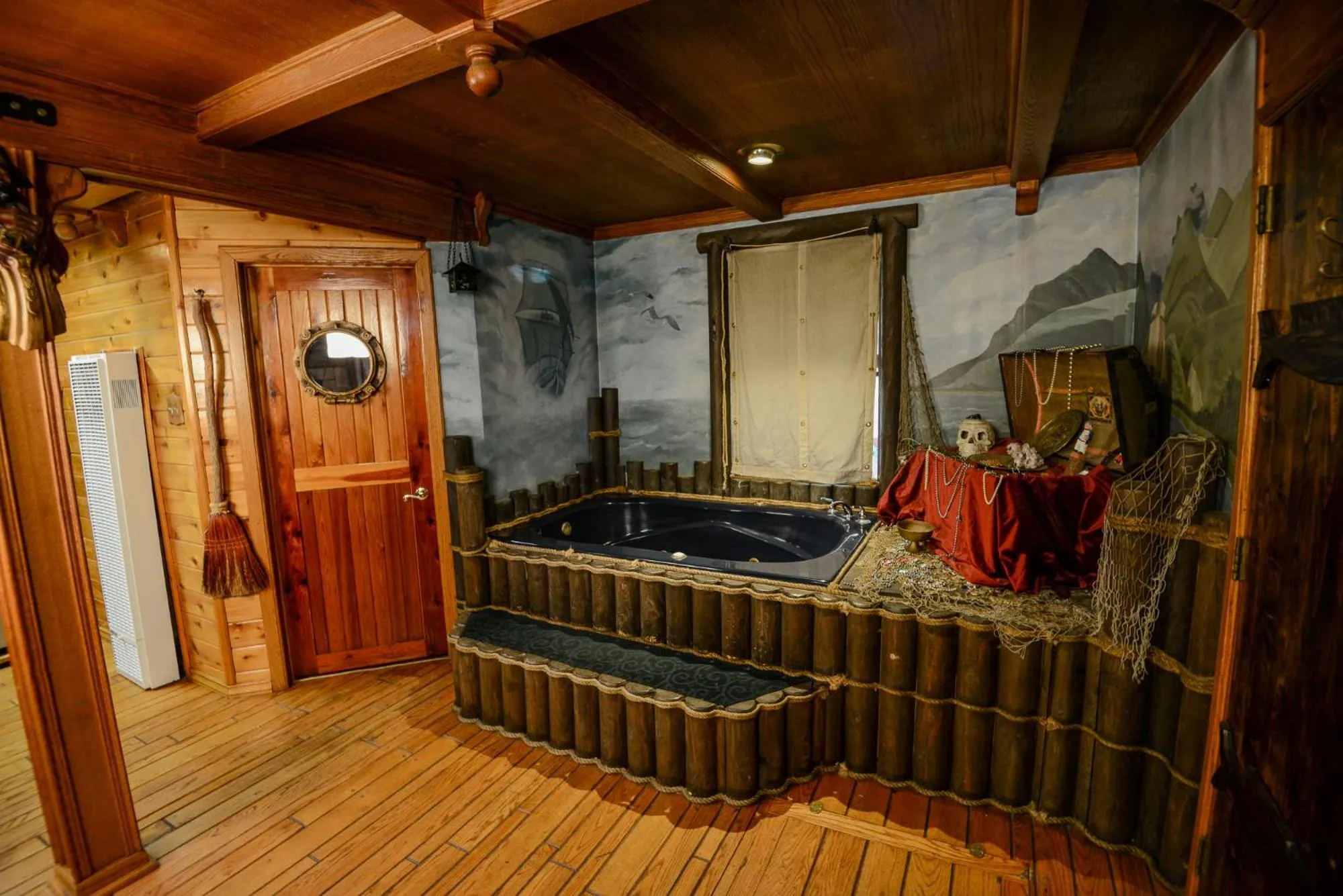 Hot Tub in Castle Wood Theme Cottages- COUPLES ONLY