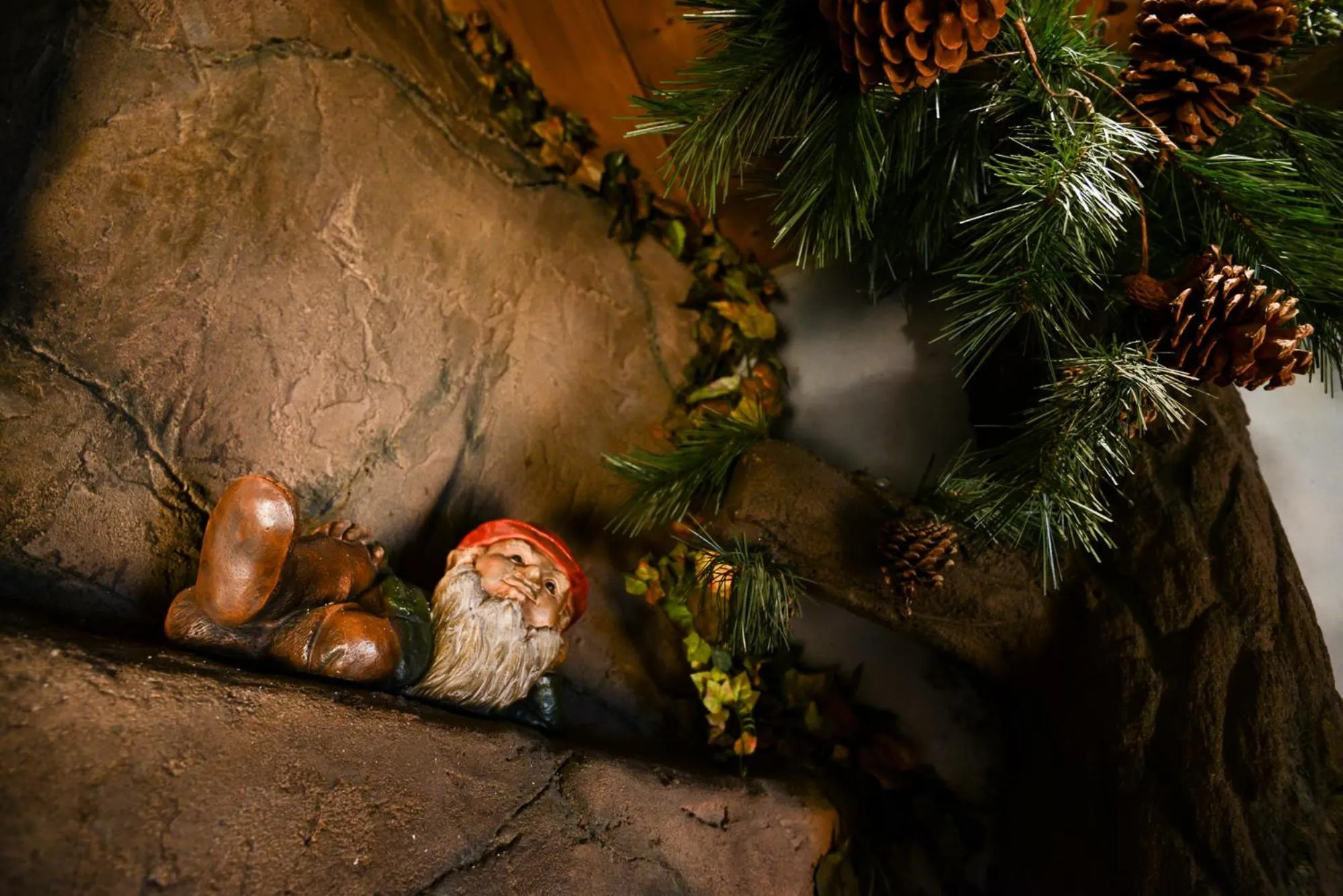 Decorative detail in Castle Wood Theme Cottages- COUPLES ONLY