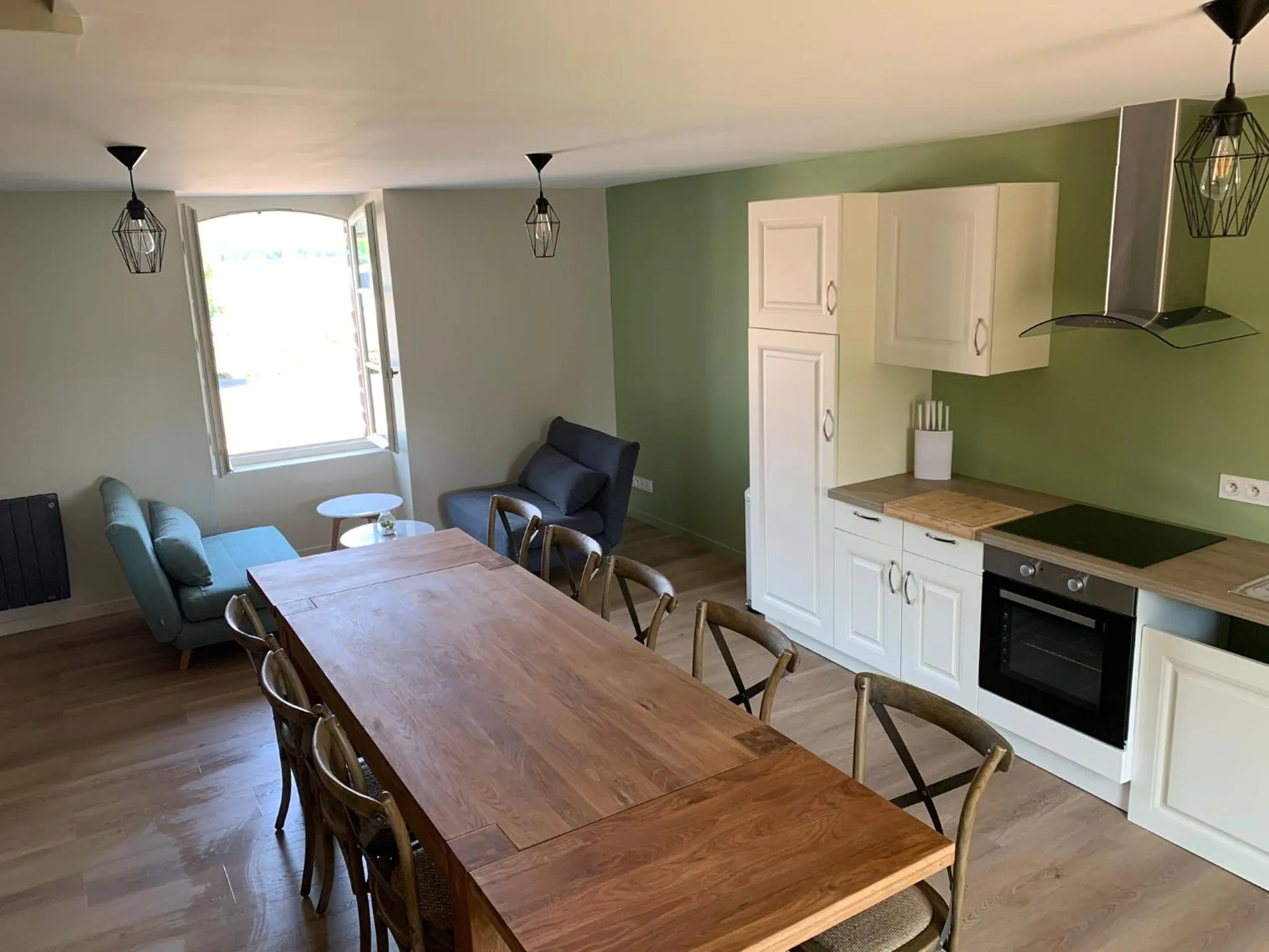 Kitchen or kitchenette in La maison des Légendes