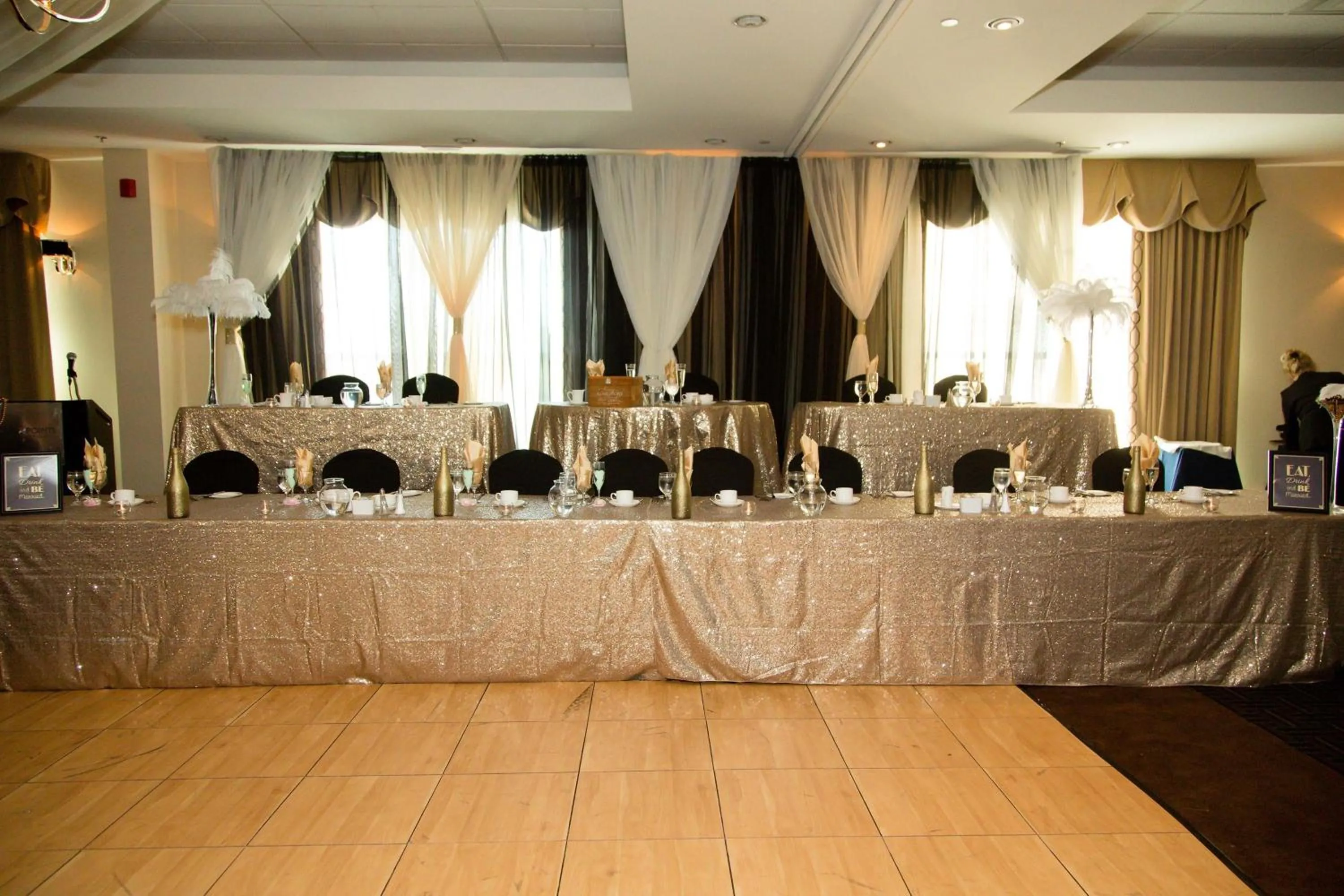 Meeting/conference room in Four Points by Sheraton London