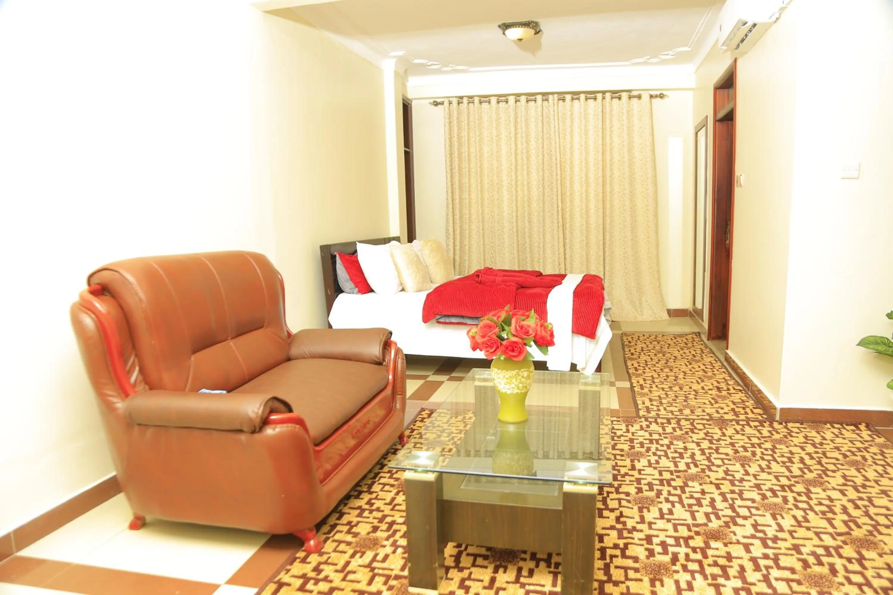 Living room in AIRPORT HOTEL Entebbe