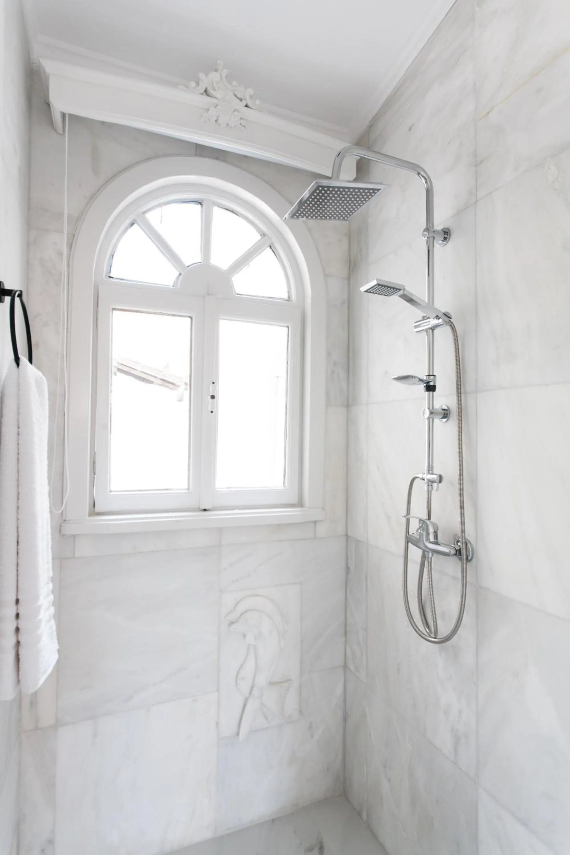 Shower in Step One | Luxury Suites right in the heart of Acropolis next to metro station